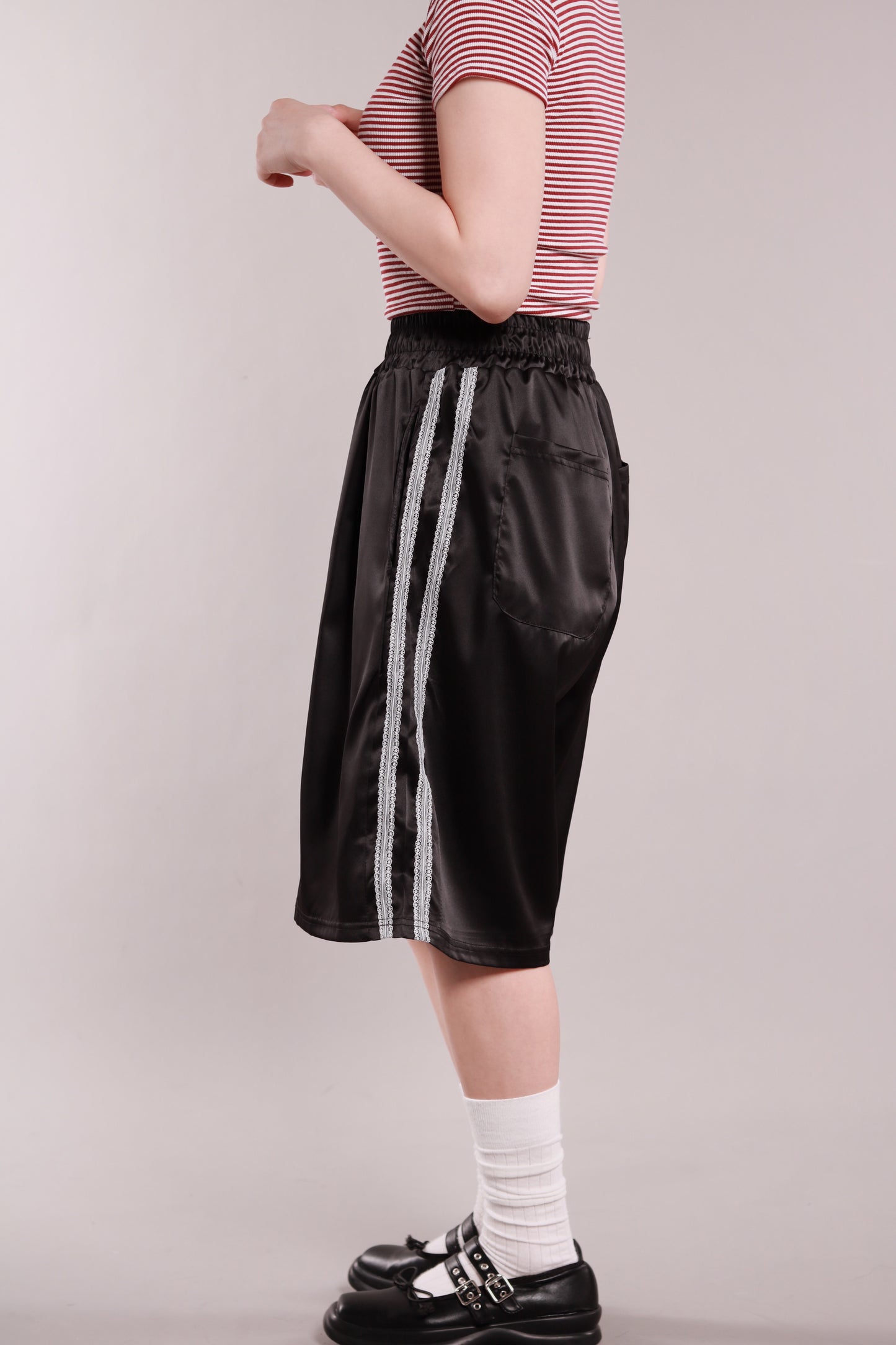 Sporty Lace Shorts (Black)