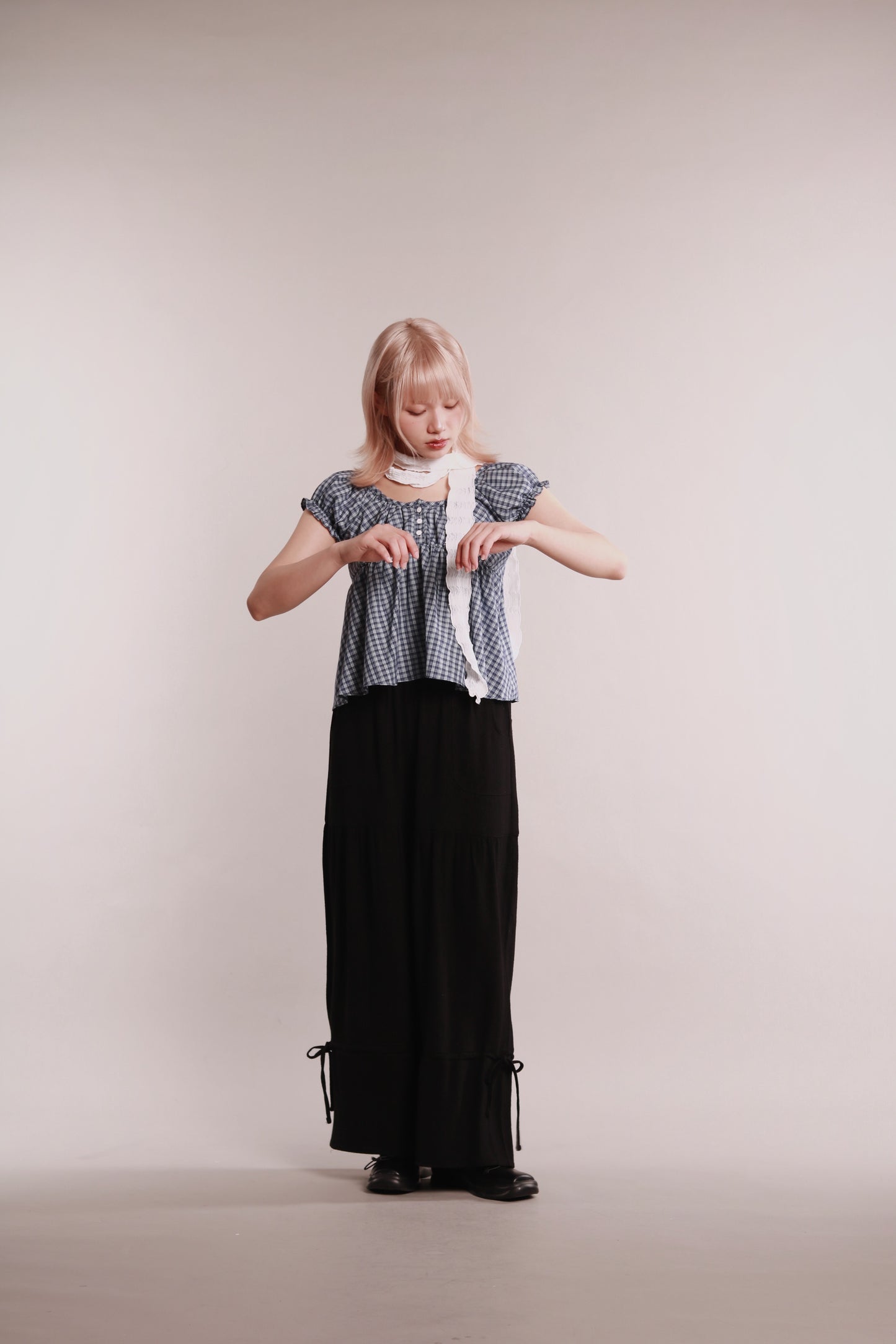 Summer Scarf (Black/White)