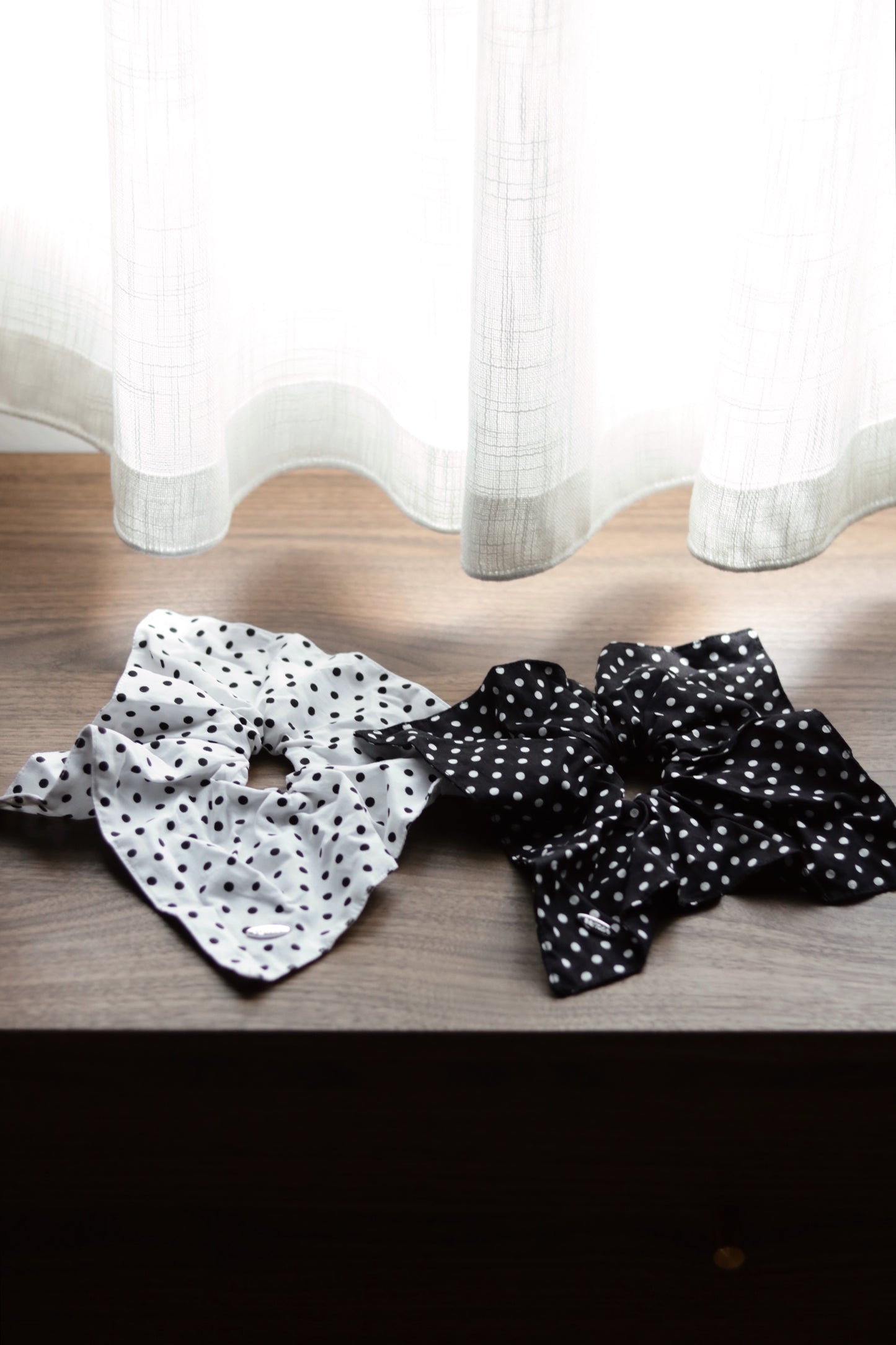 Polka Dot Scrunchie (Black/White)