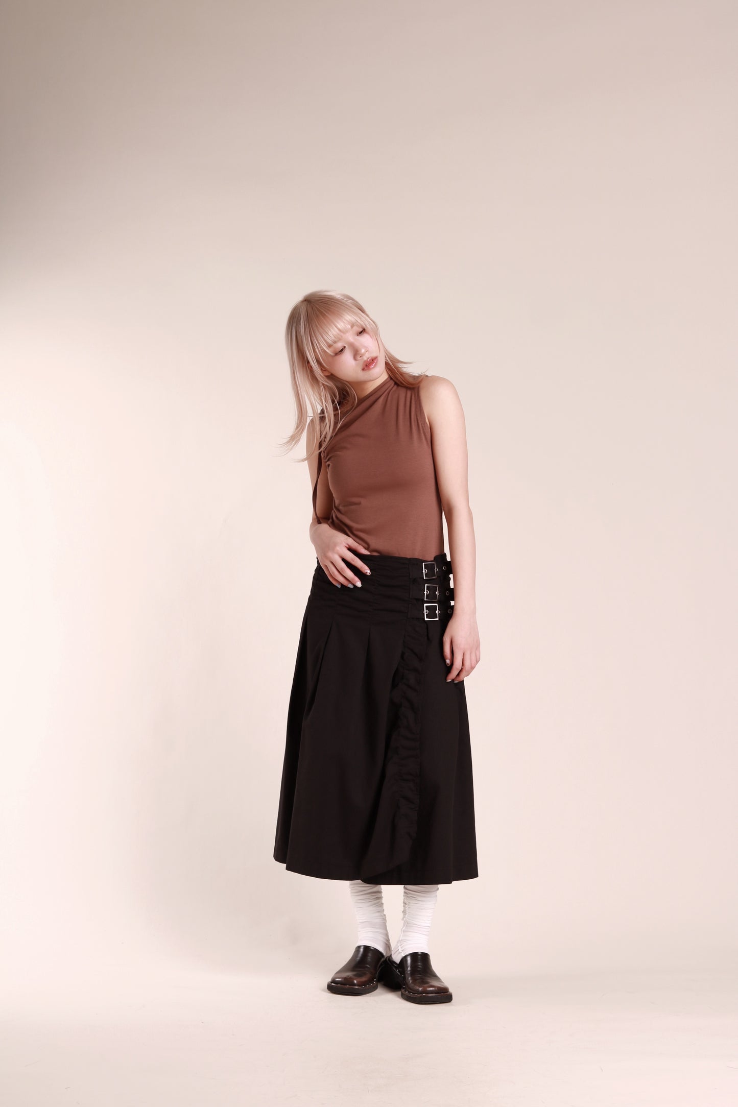 Doll Buckle Skirt (Black)