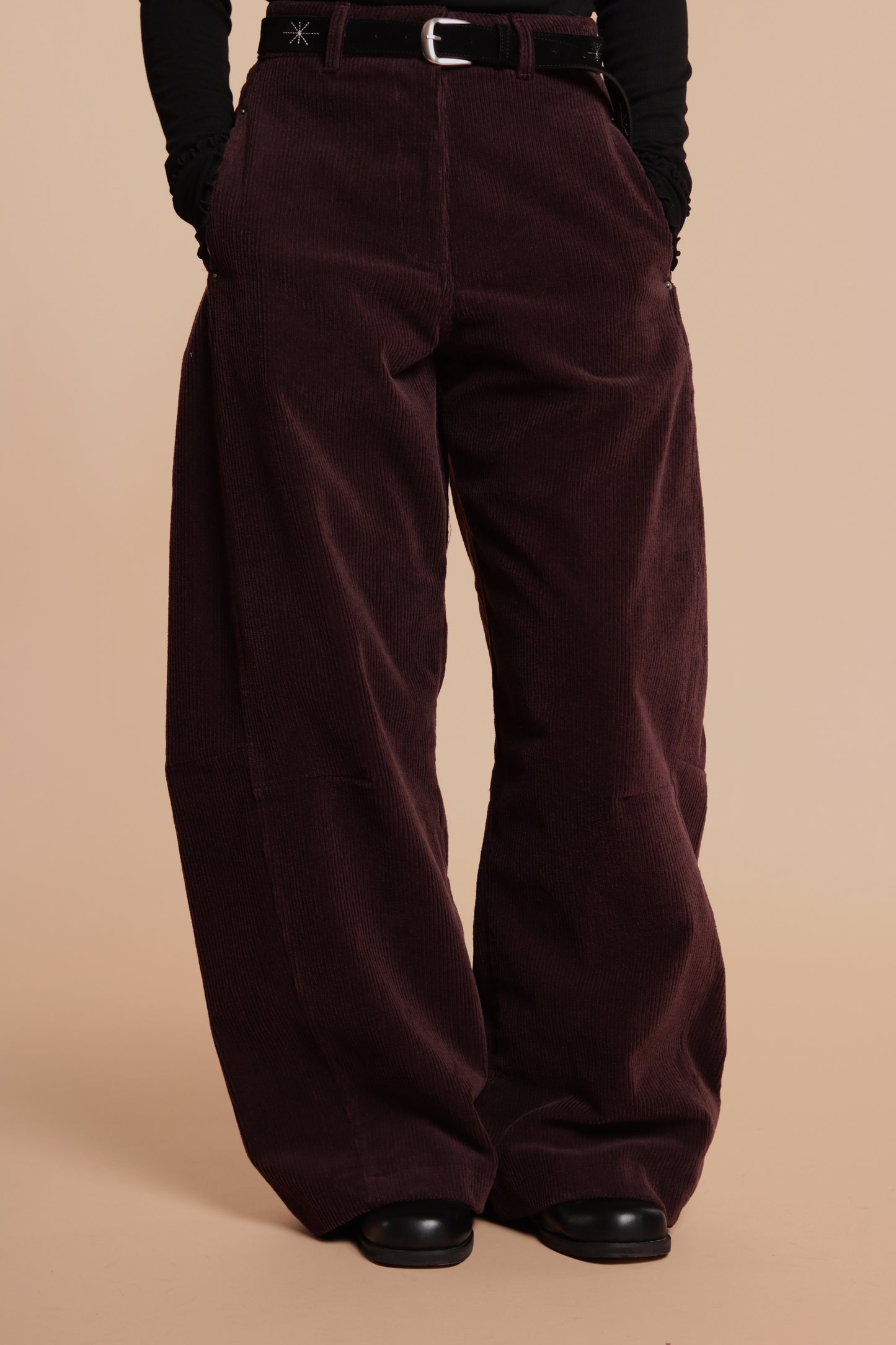 Star Suede Belt (Black)