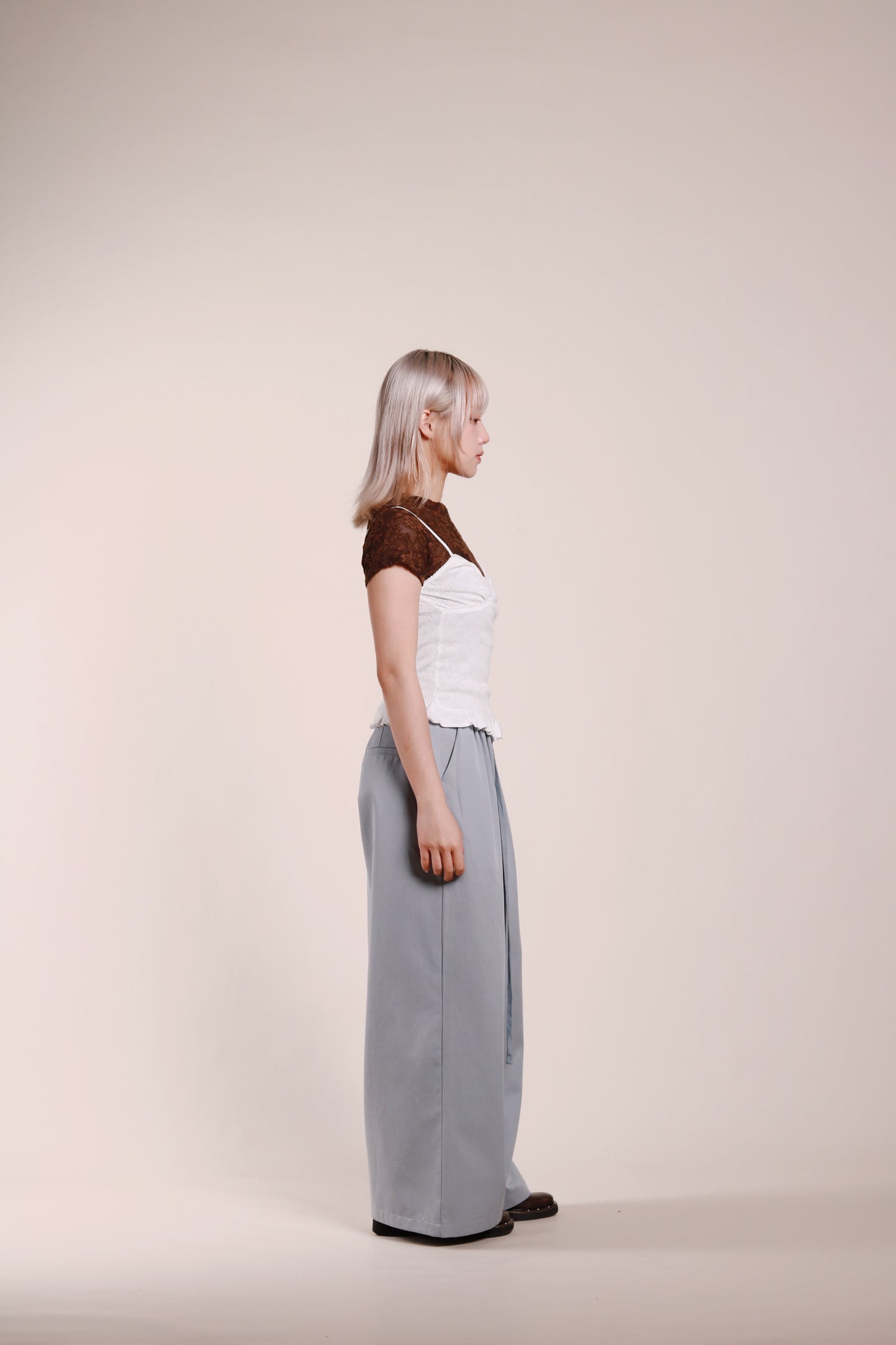 Ruffle Ribbon Sleeveless Top (White)