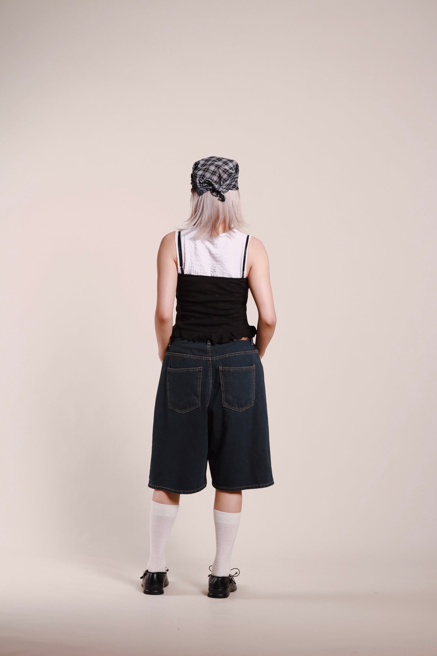 Ruffle Ribbon Sleeveless Top (Black)