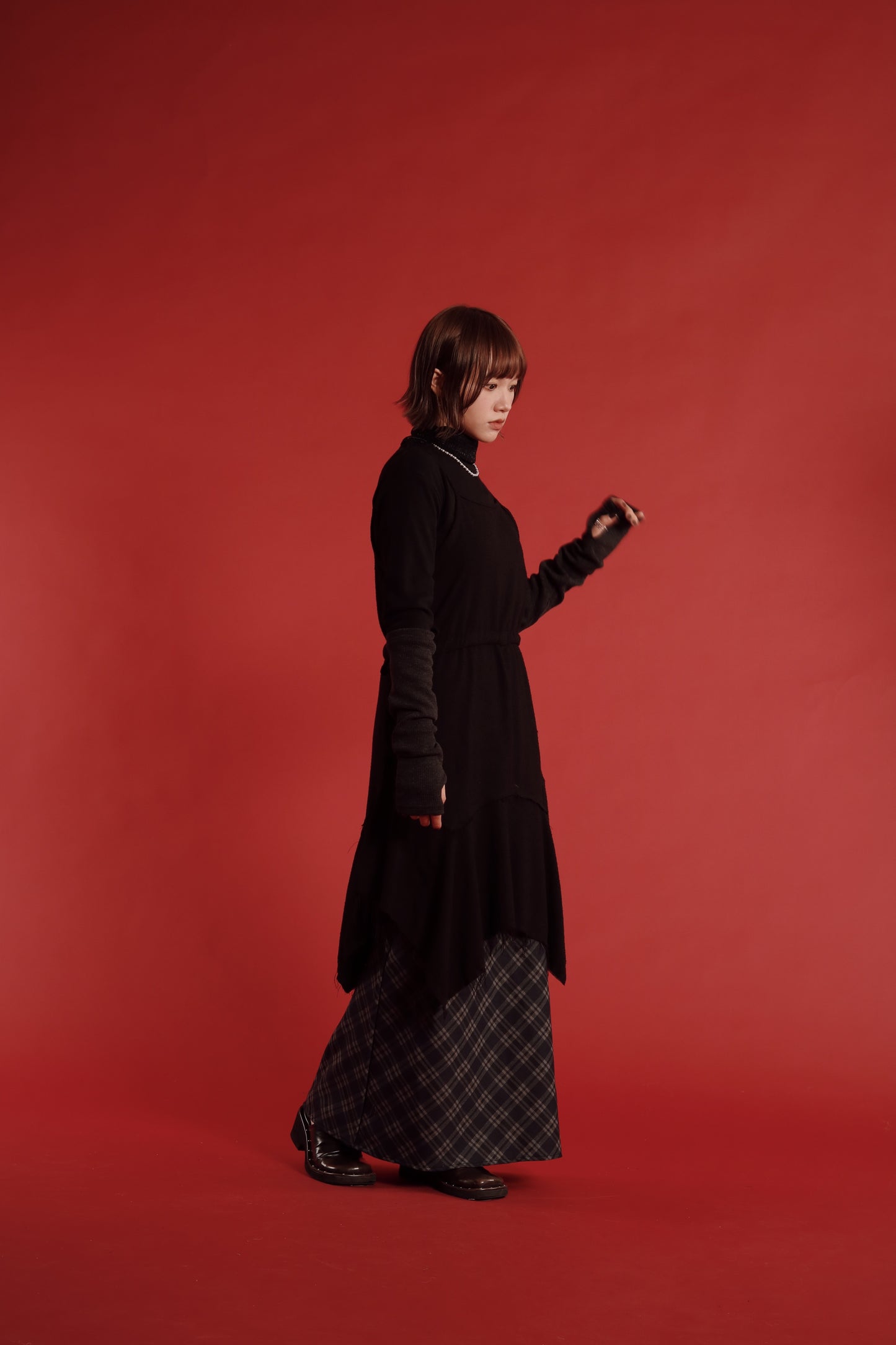 Checkered Slit Skirt (Navy)