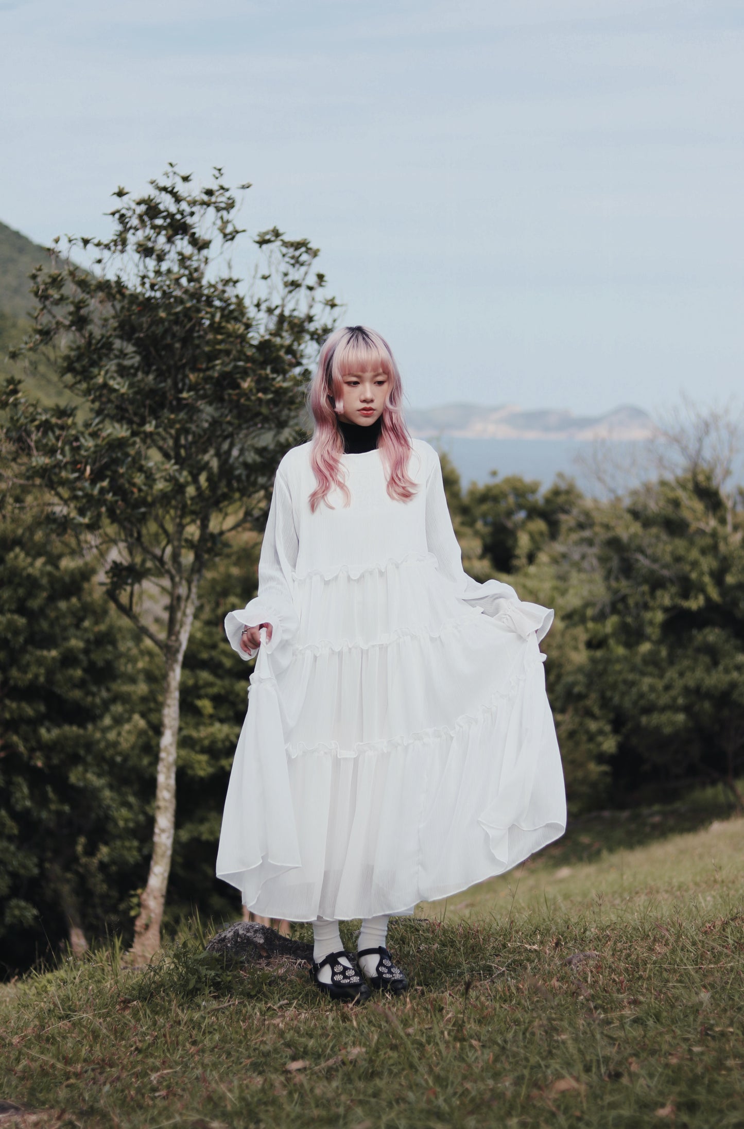 Winter Basic Tee (Black)