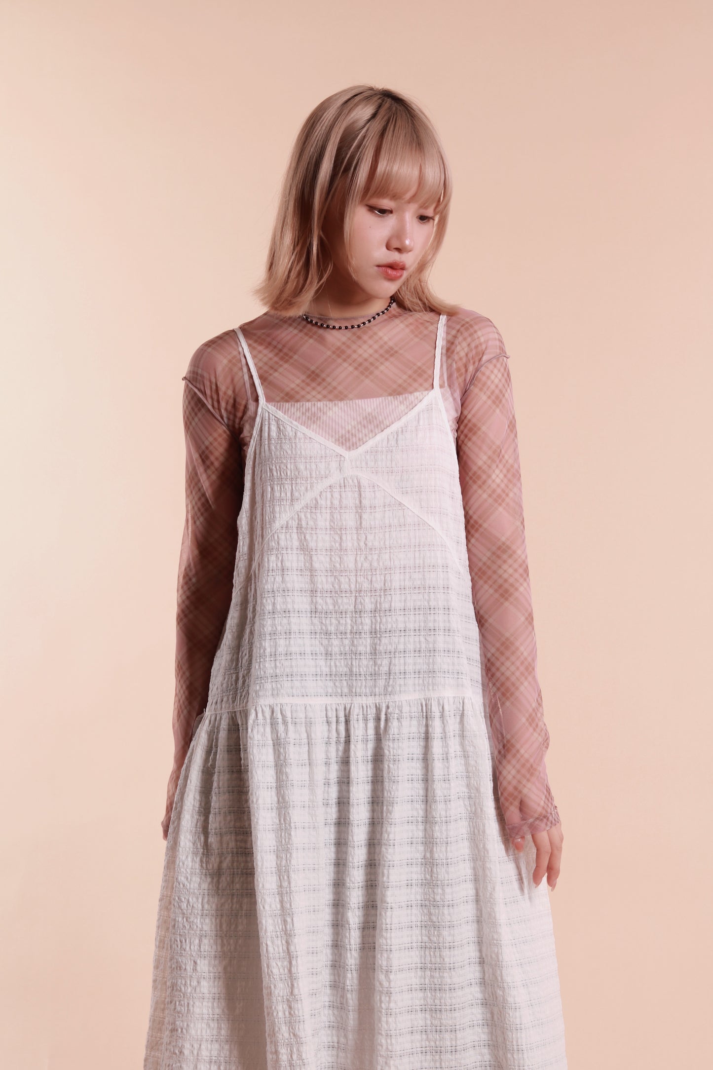 Textured Sleeveless Dress (White)