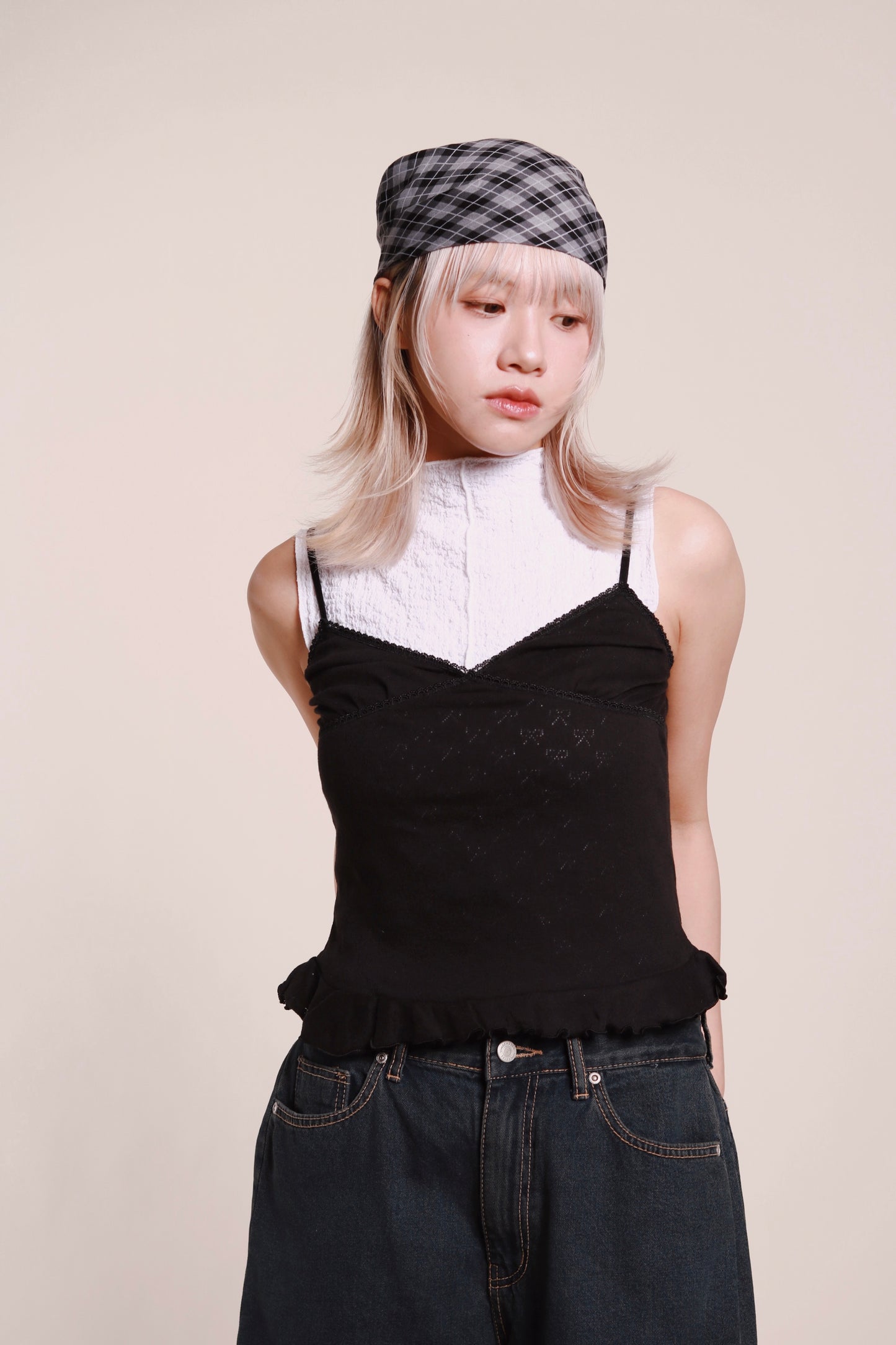 Ruffle Ribbon Sleeveless Top (Black)