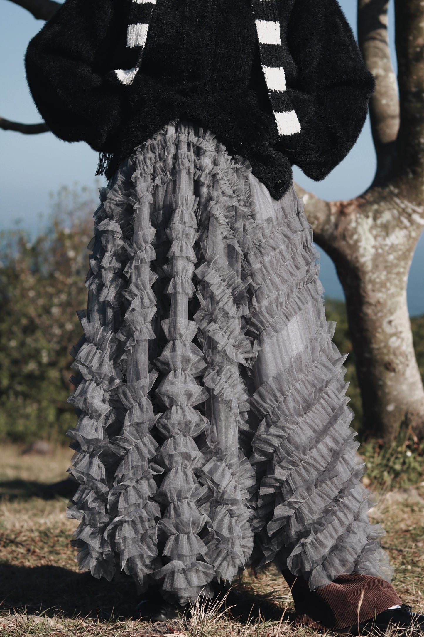 Doll Lace Skirt (Grey)