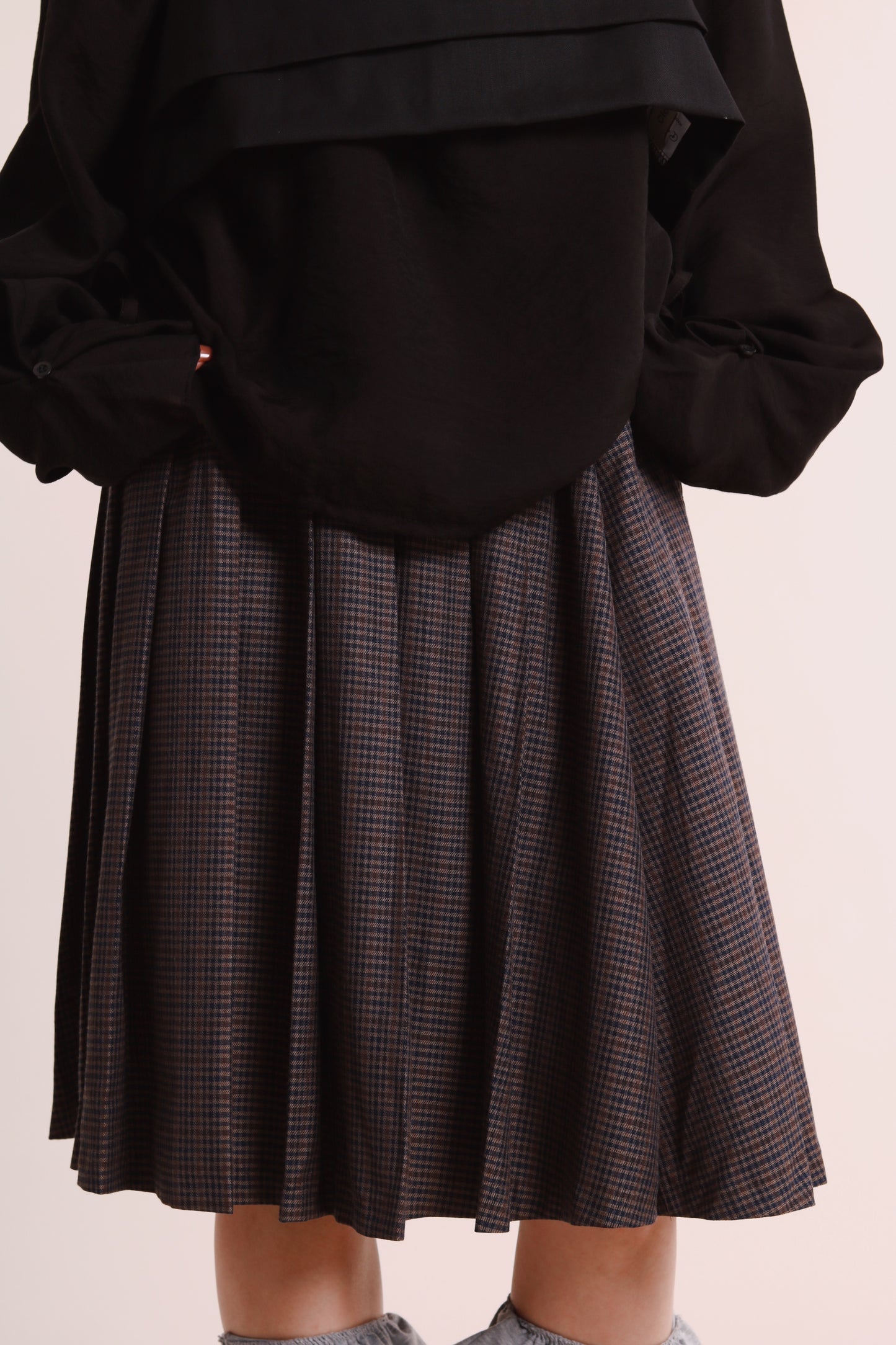 Checkered Pleat Skirt (Navy)