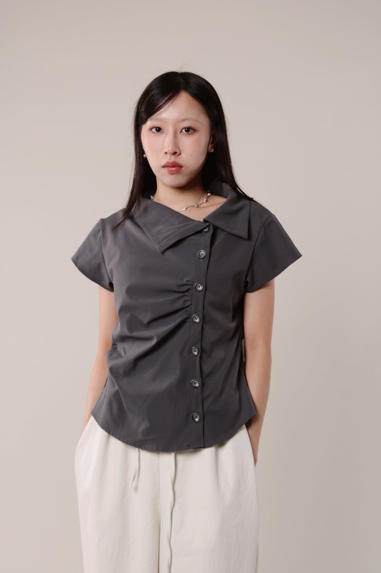 Barry Shirt (Charcoal)