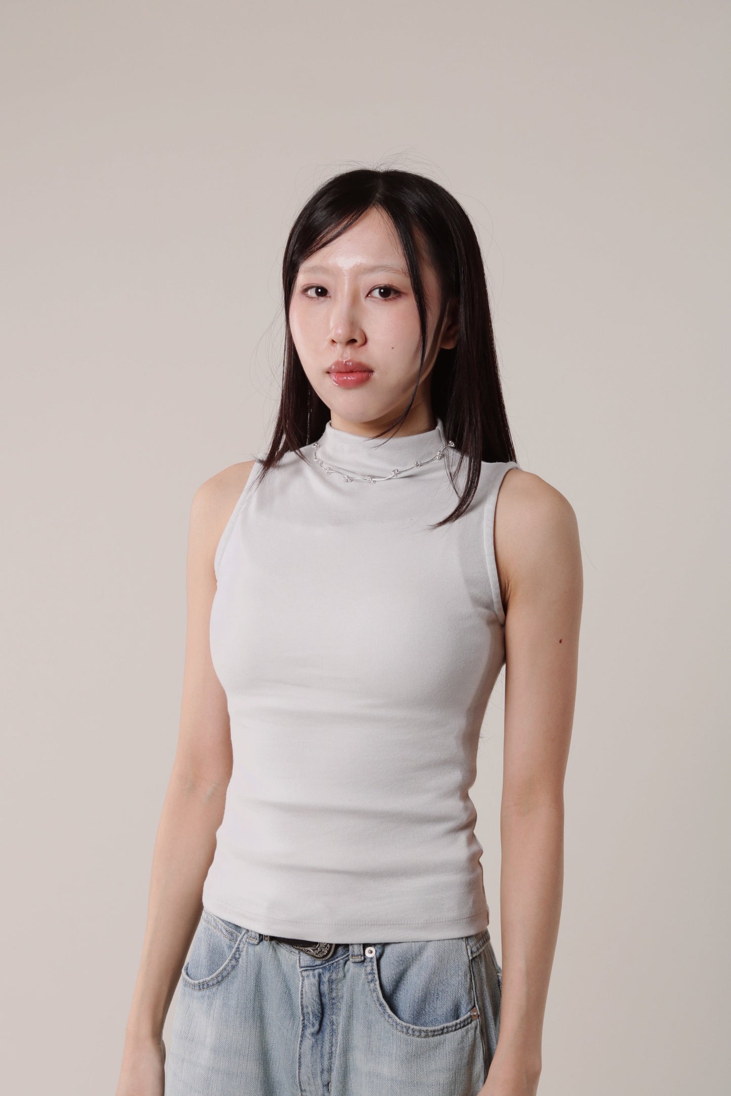Mock Neck Sleeveless Top (Grey)