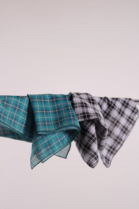 Jam Scarf (Black/Blue)