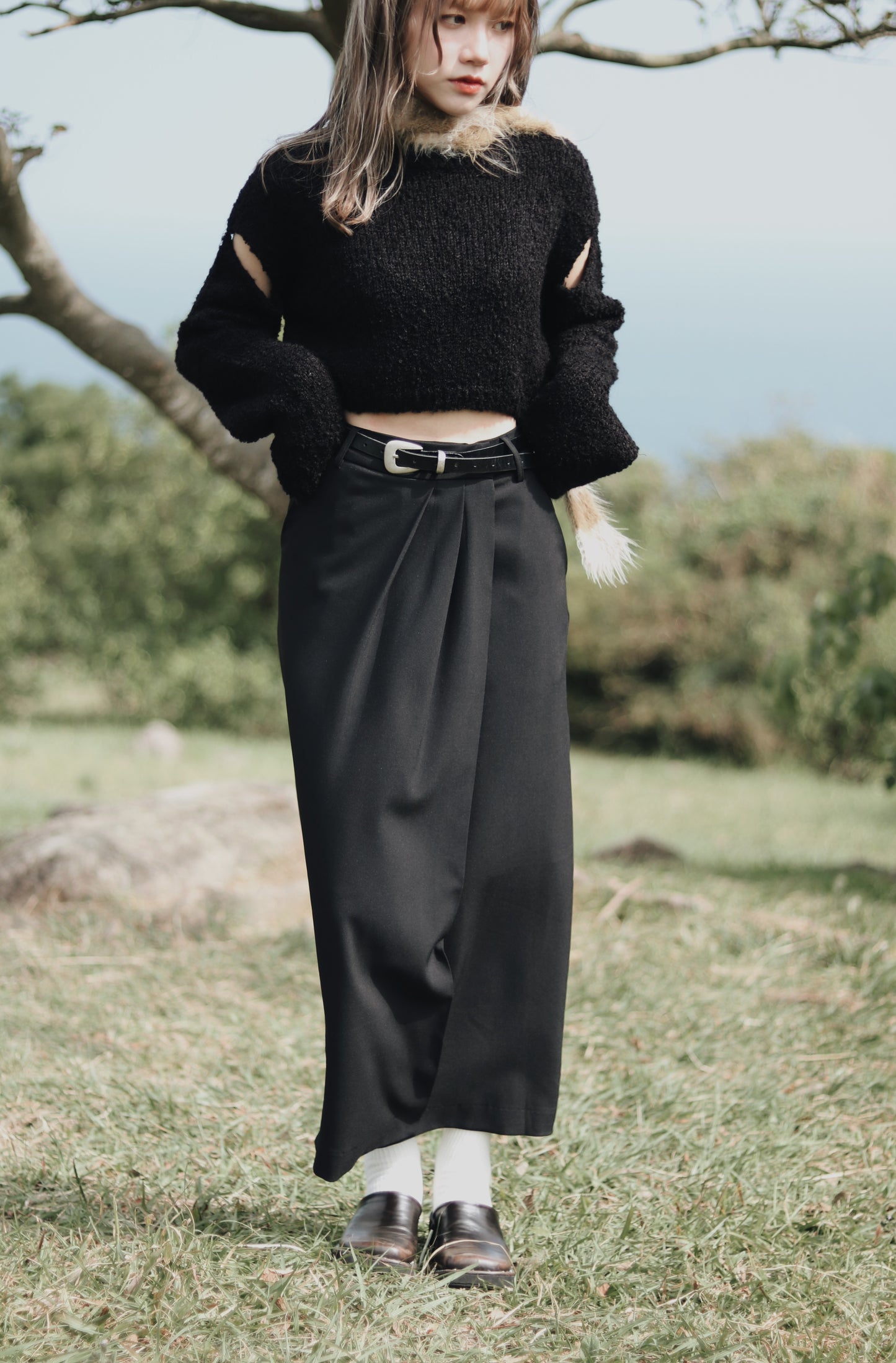 Pleated Skirt (Black)