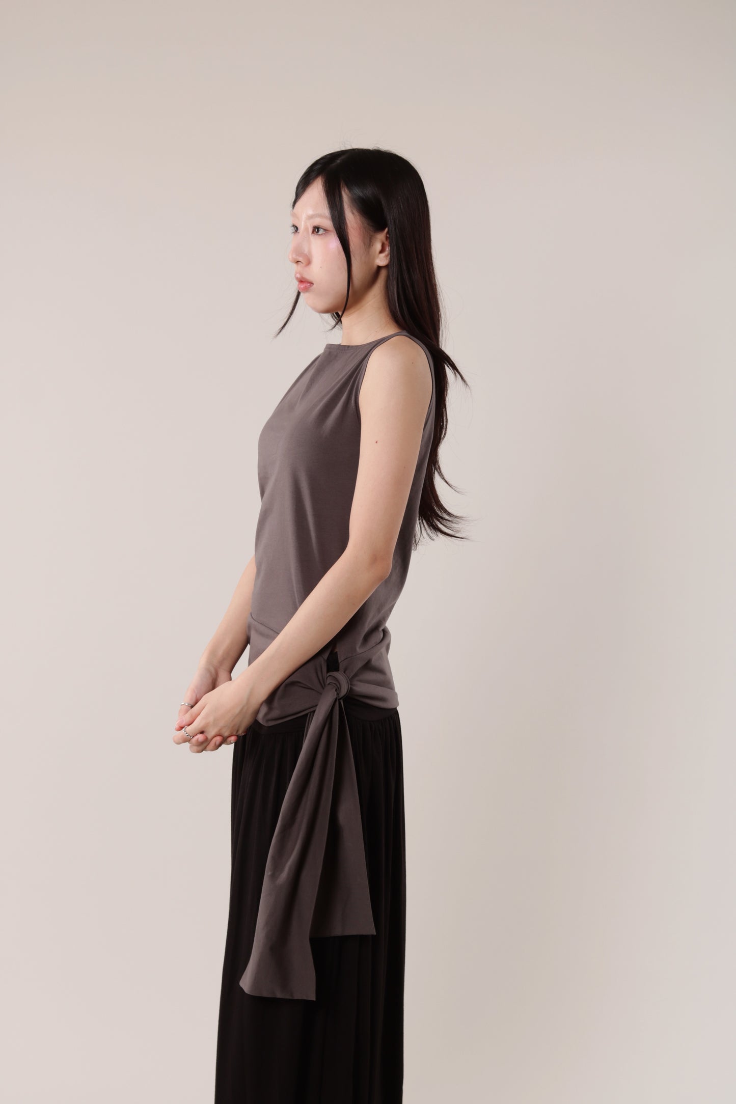 Amos Sleeveless Top (Brown)