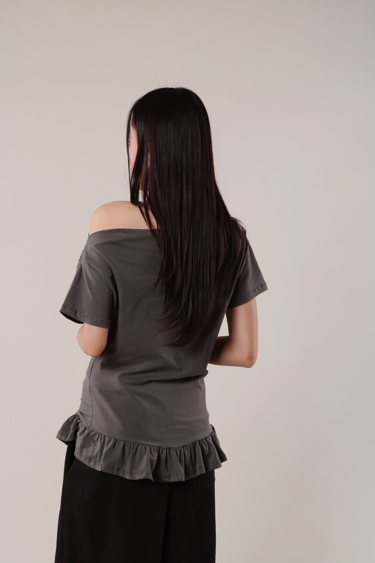 Ruffle Top (Charcoal)