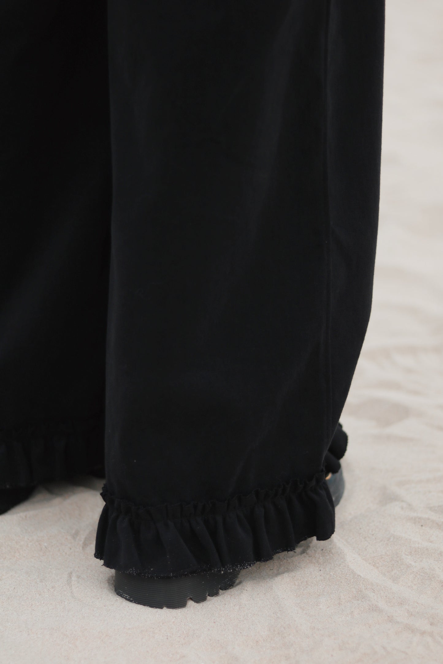 Layered Ruffle Pants (Black)
