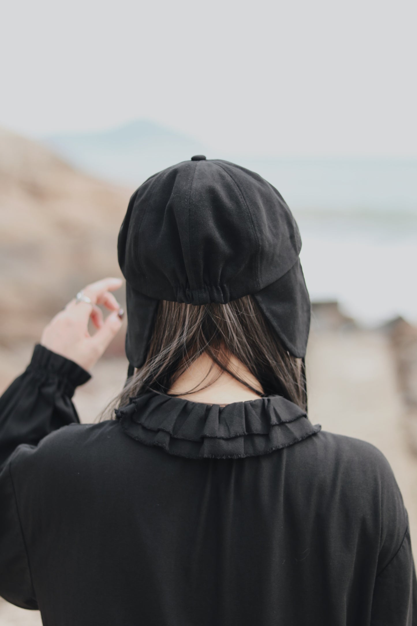 Snoopy Hat (Beige/Black/White)