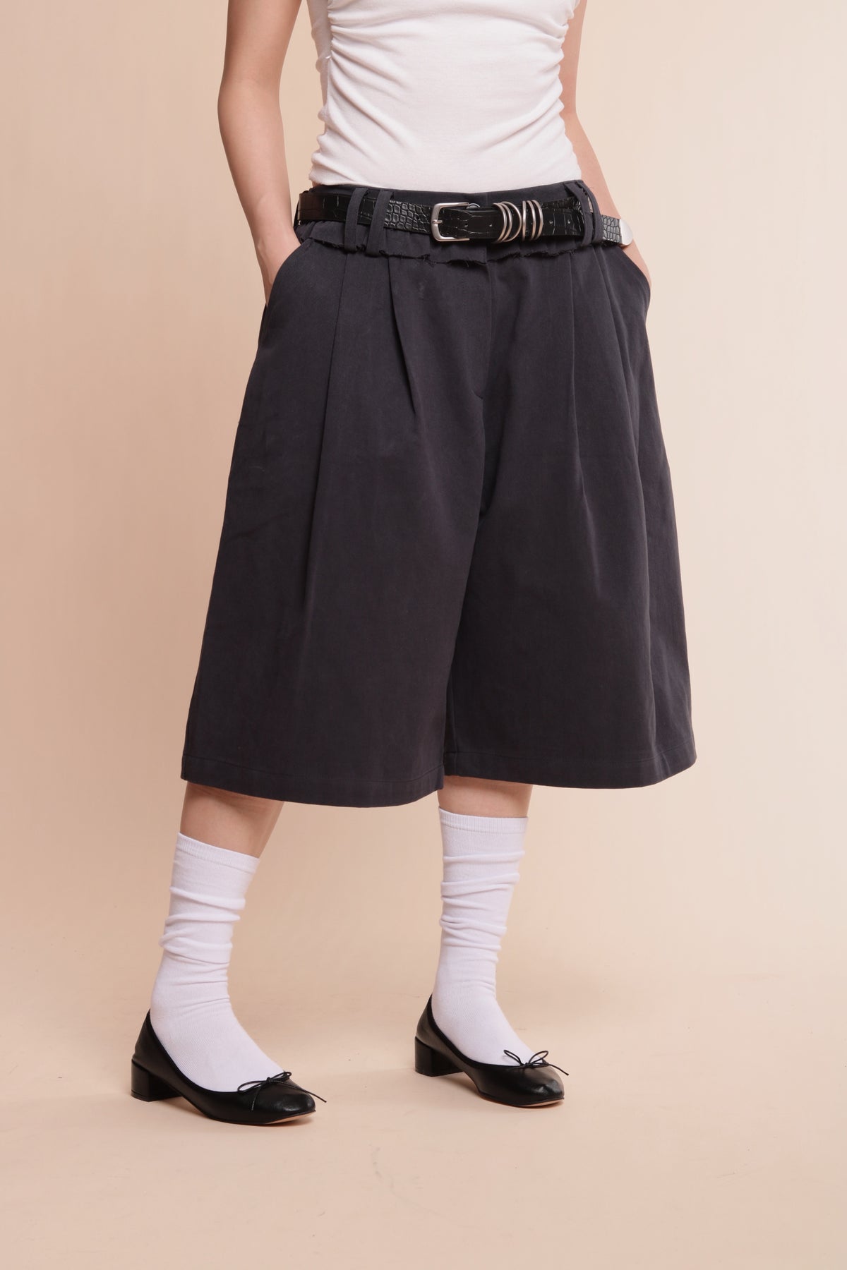 Ruffle Shorts (Navy)