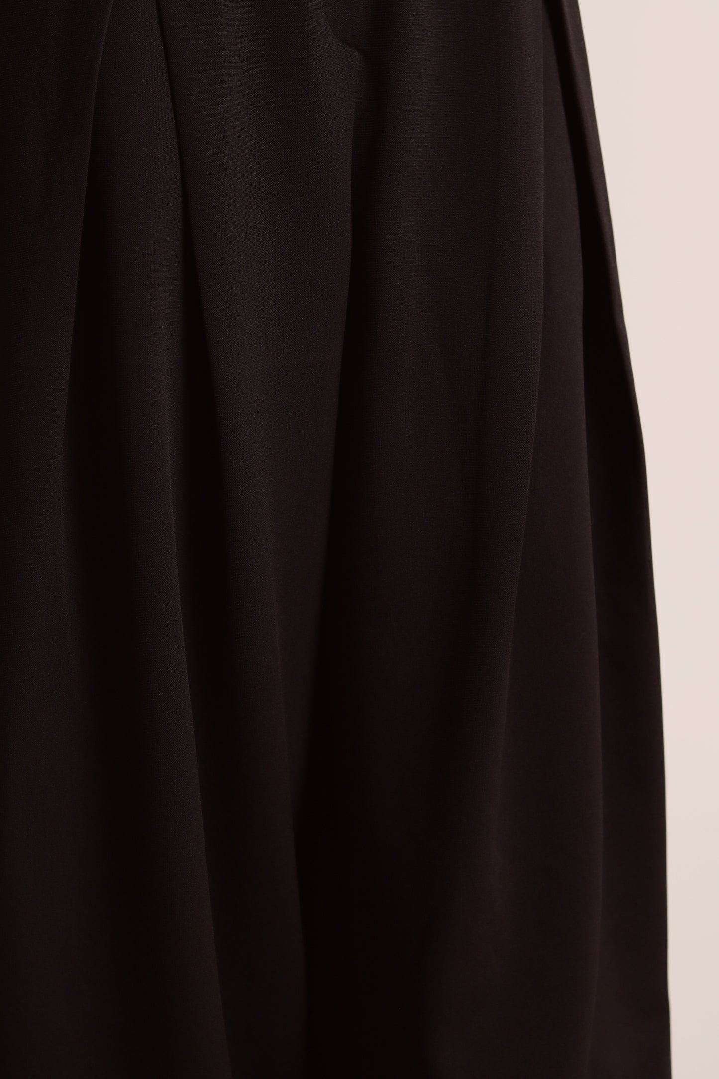 Spring Pleat Pants (Black)