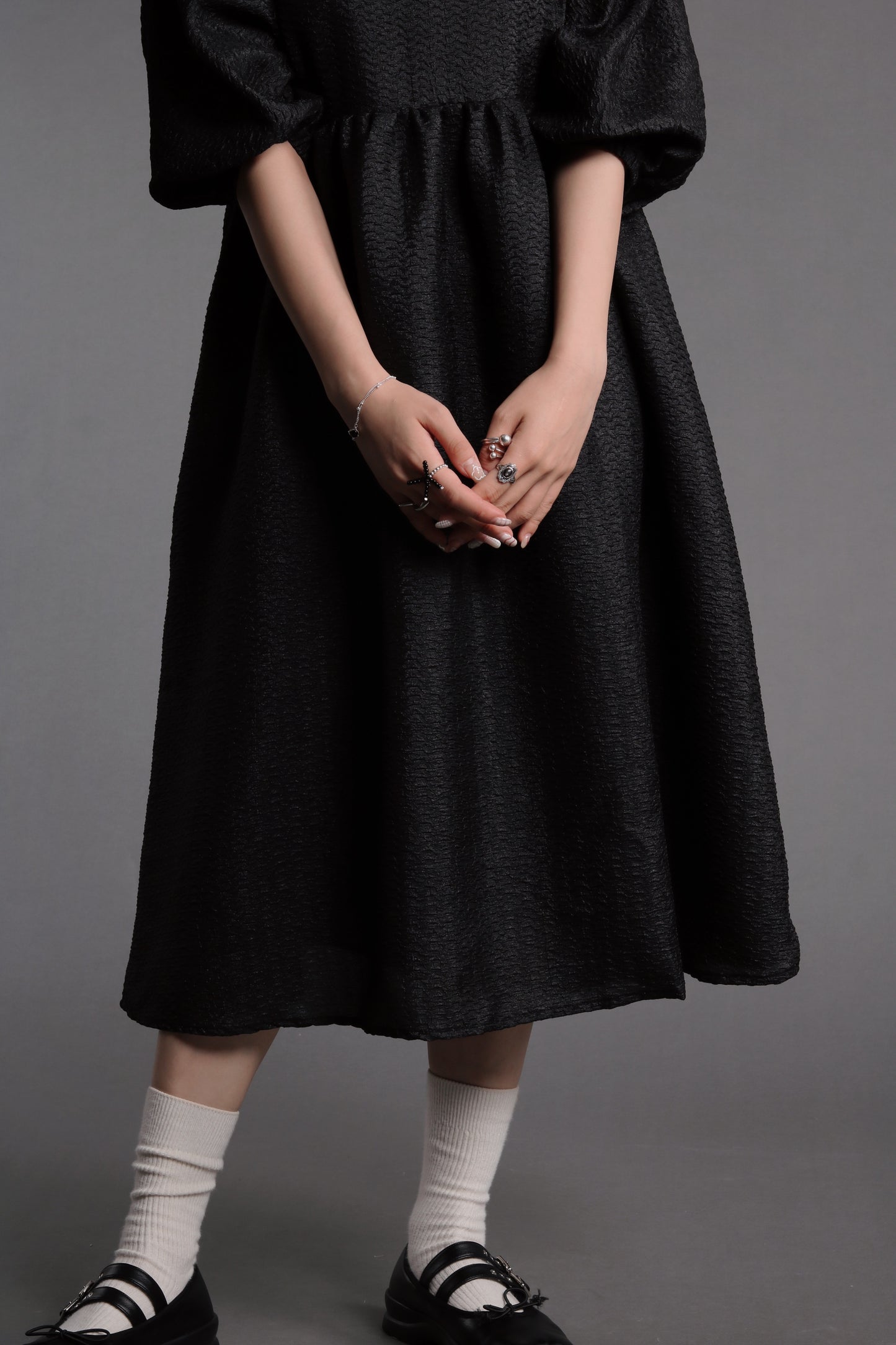 Doll Cold Shoulder Dress (Black)