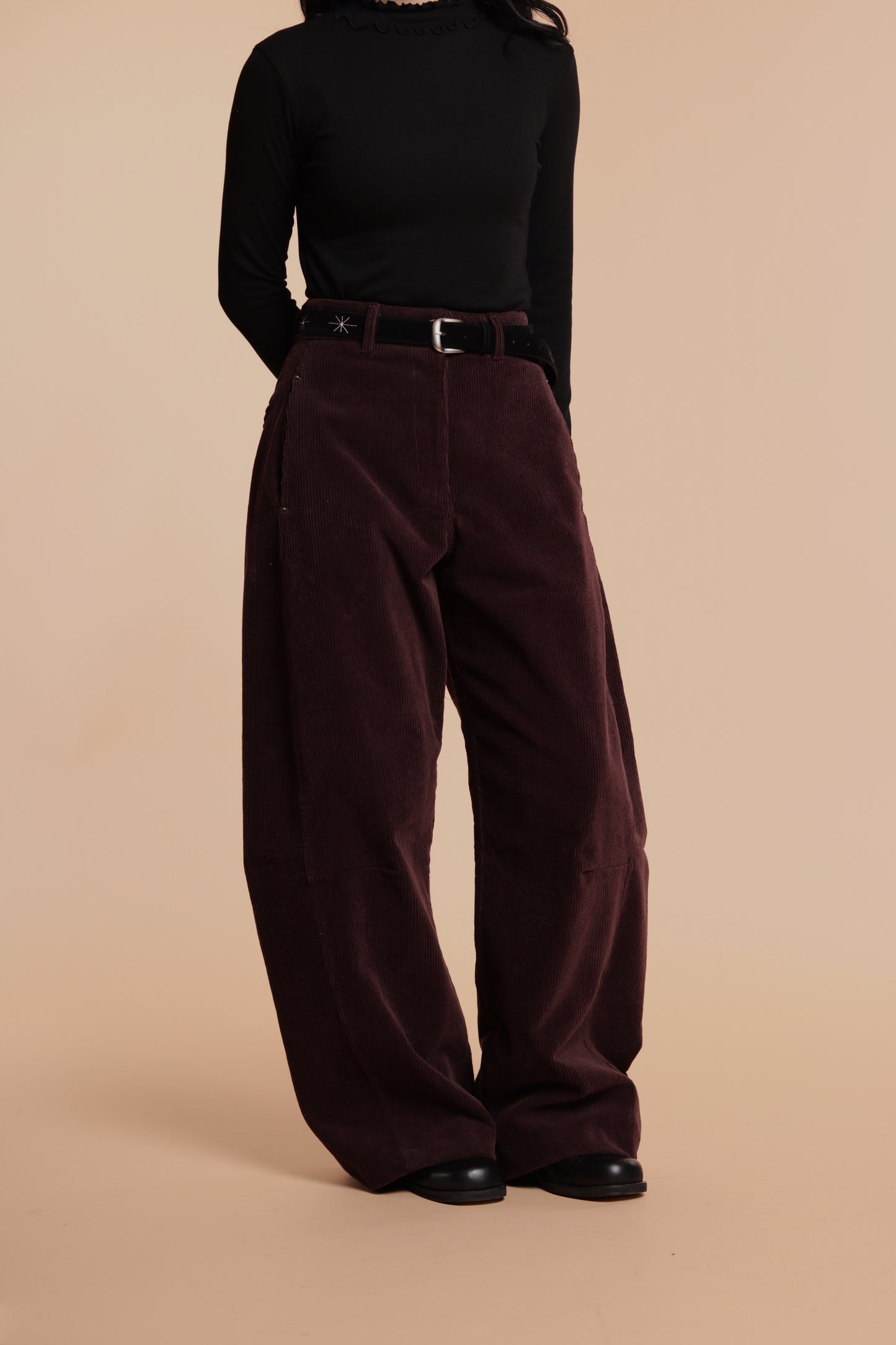 Marie Corduroy Pants (Brown)