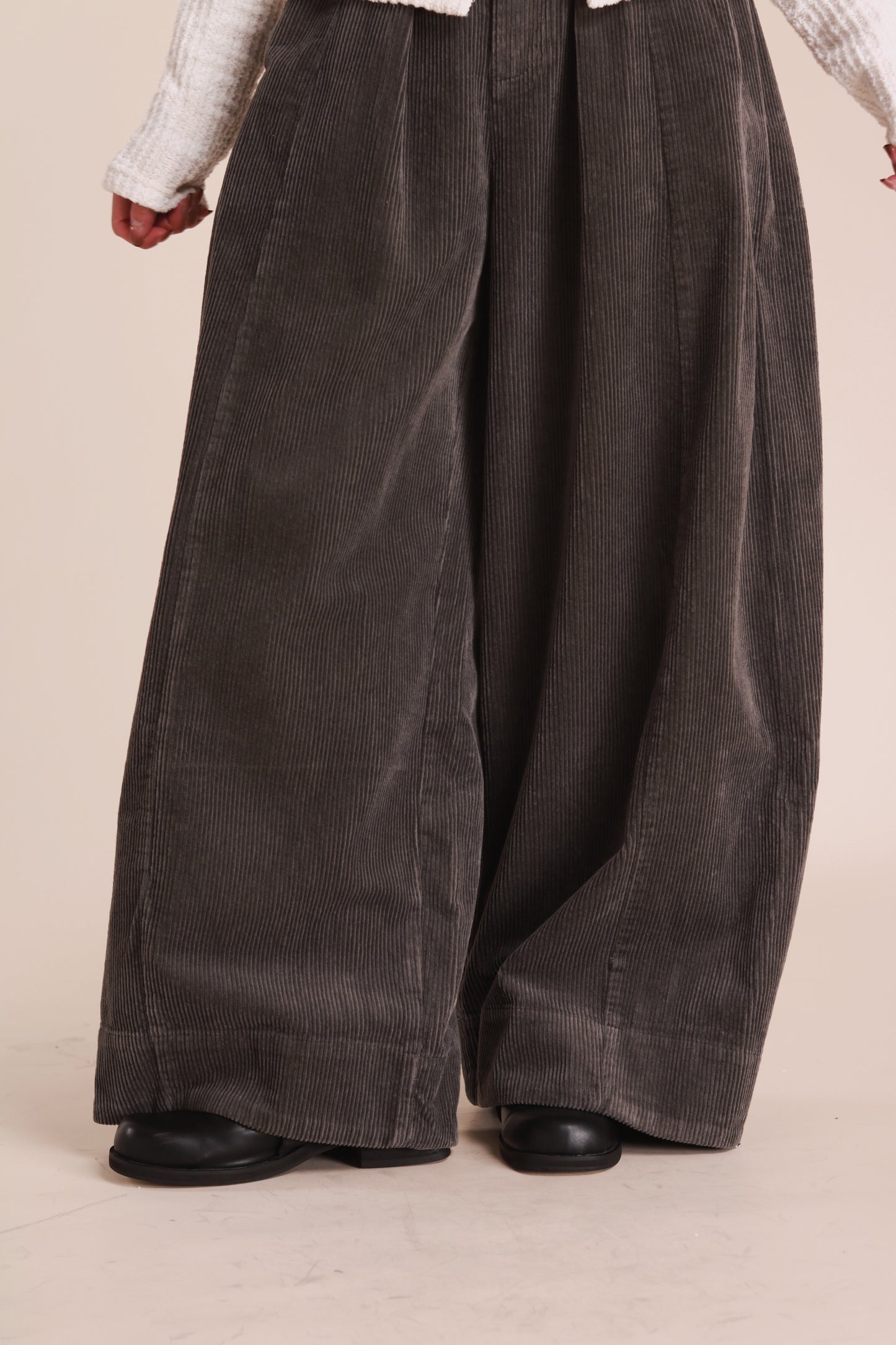 Corduroy Wide Pants (Grey)