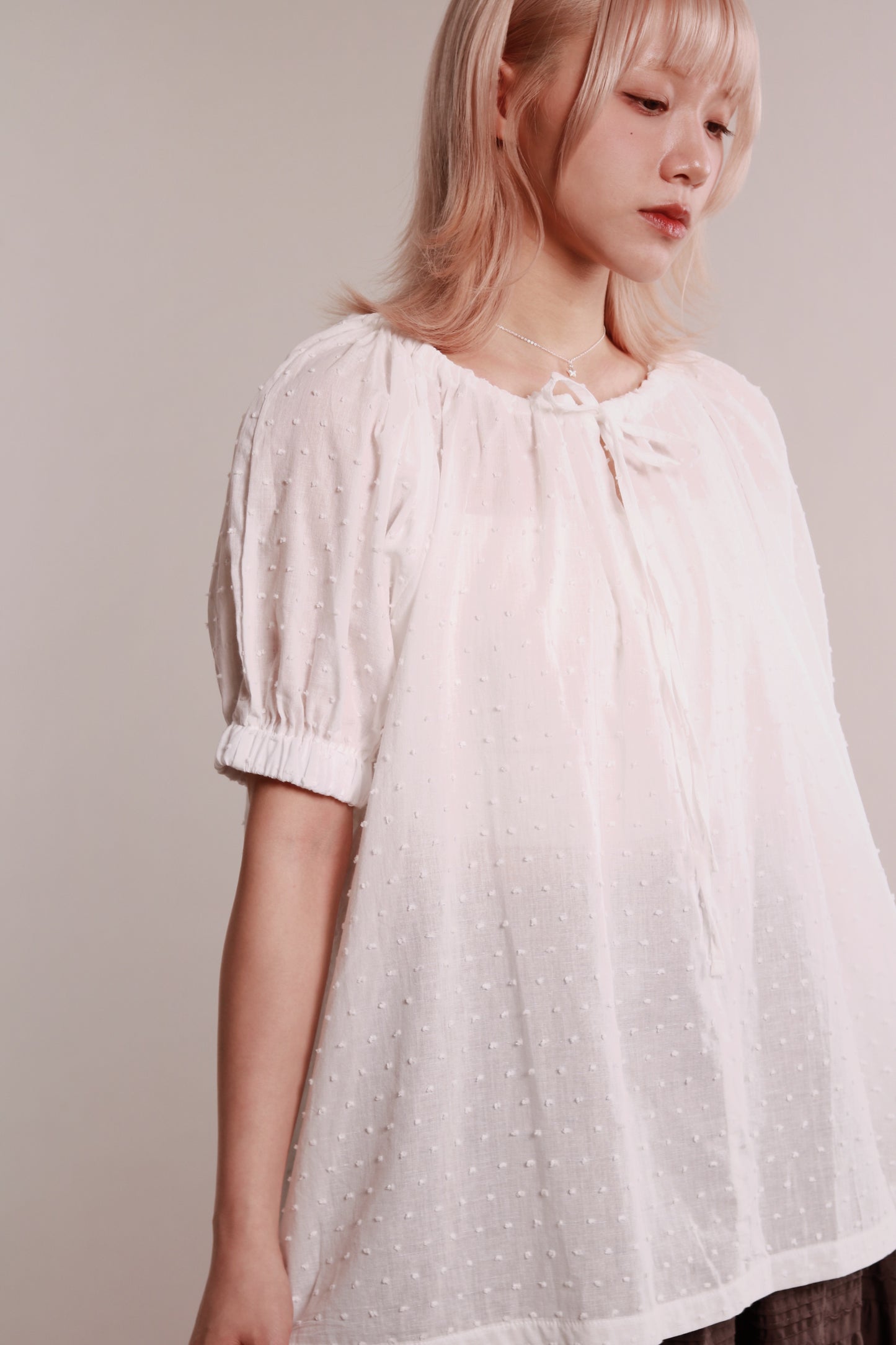 Dot Dot Blouse (White)