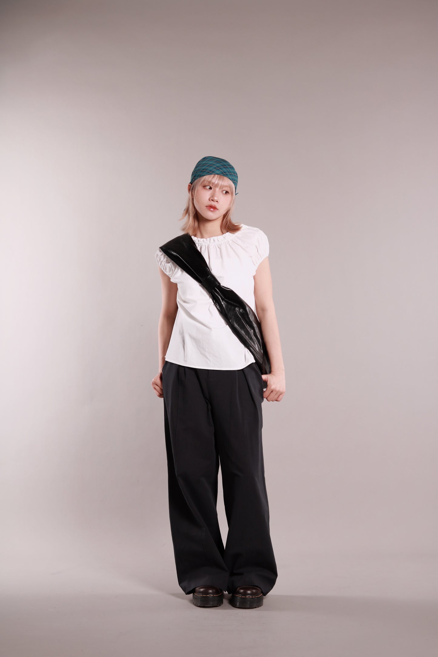 Messy Luna Bag (Black/Brown)