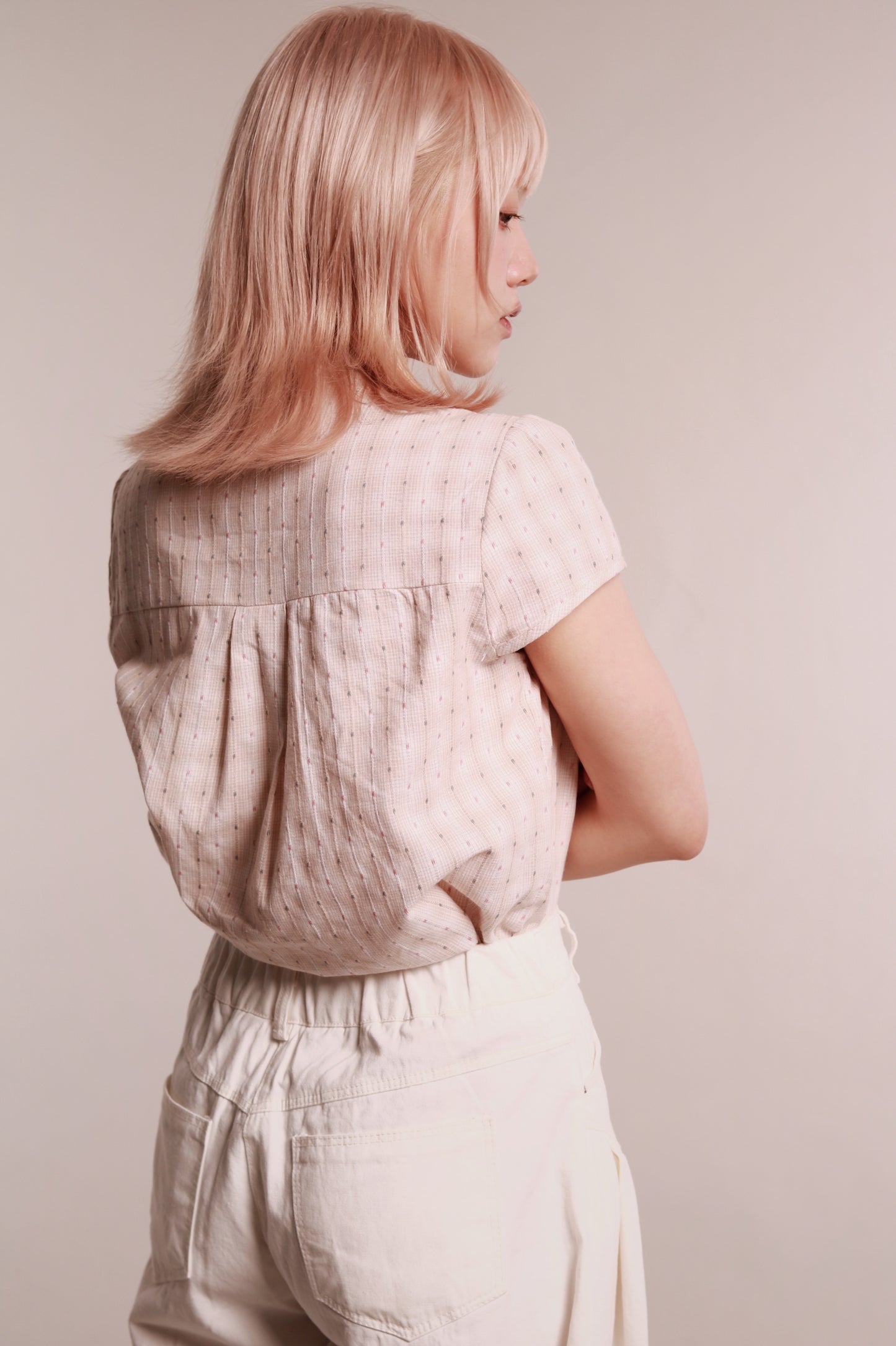 Petal Shirt (Beige)