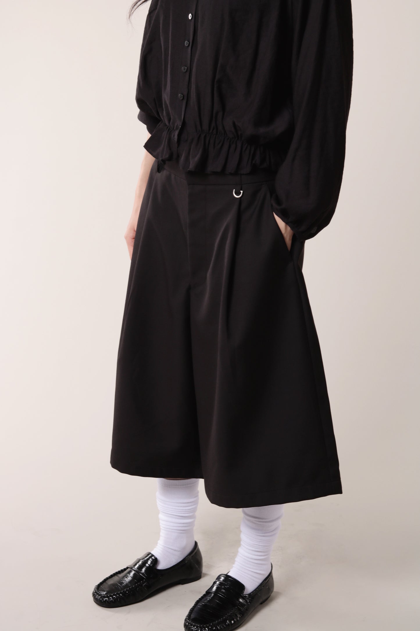 Classic Shorts (Black)