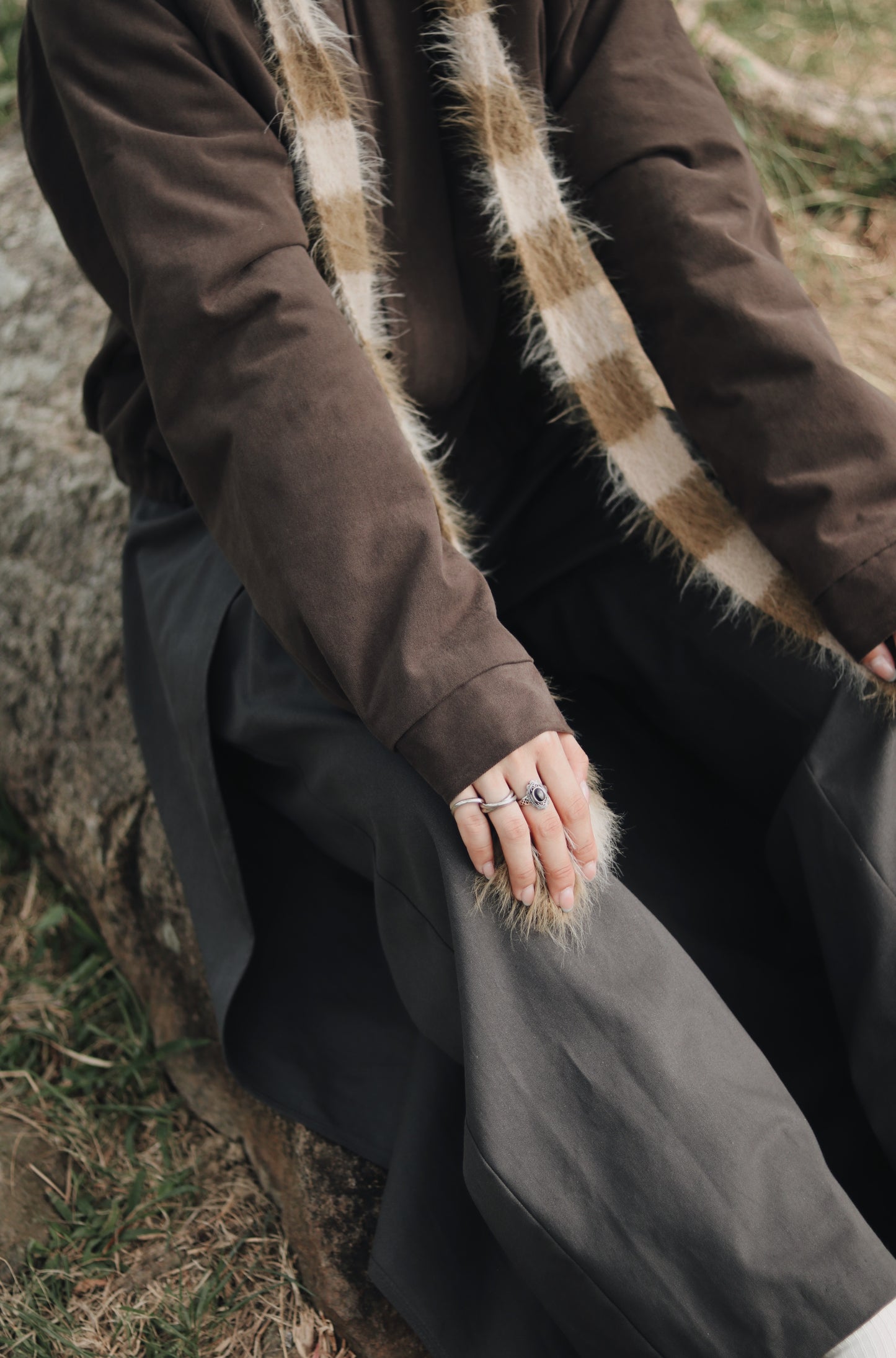 Cropped Blouson Jacket (Brown)