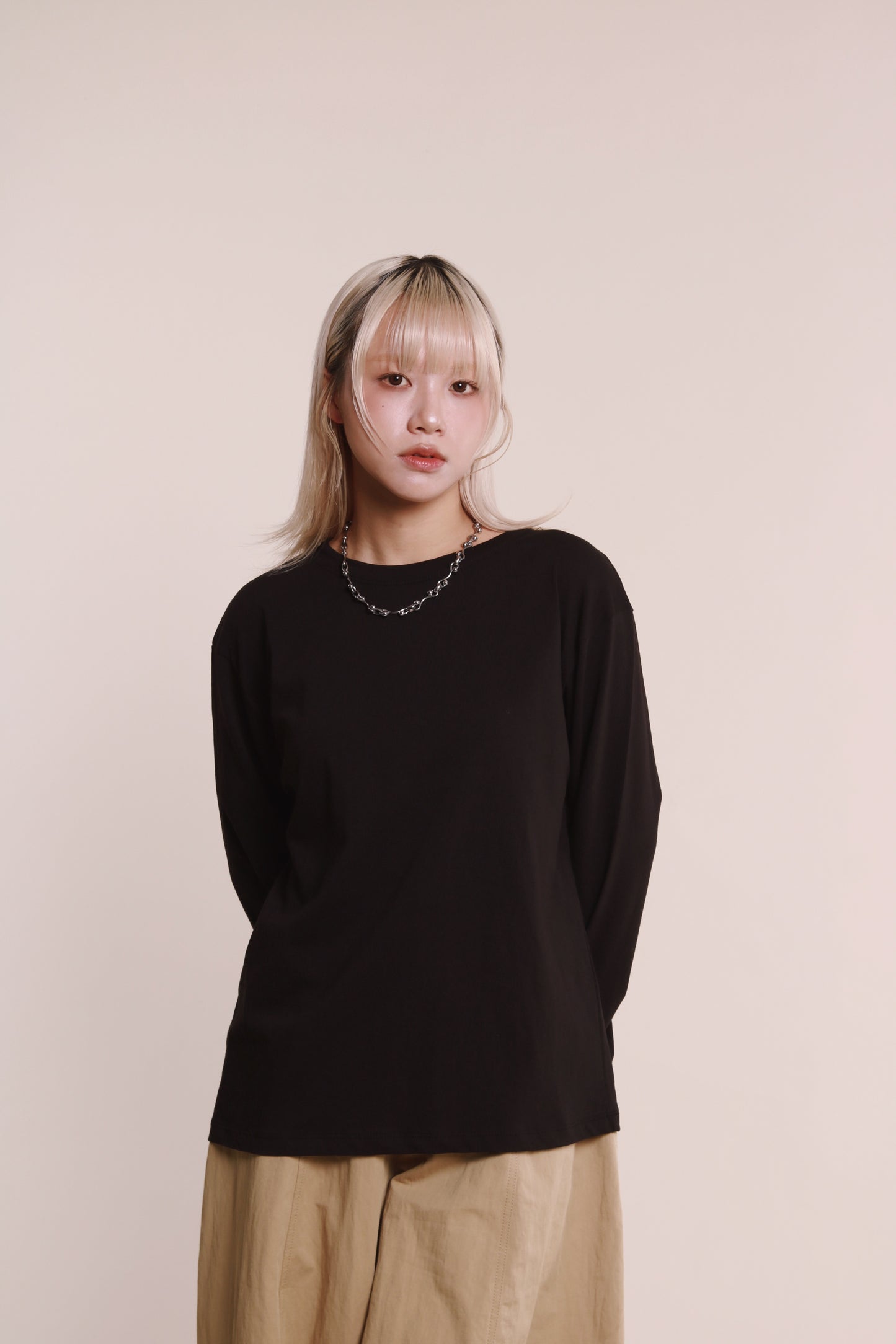 AW Basic Top (Black)