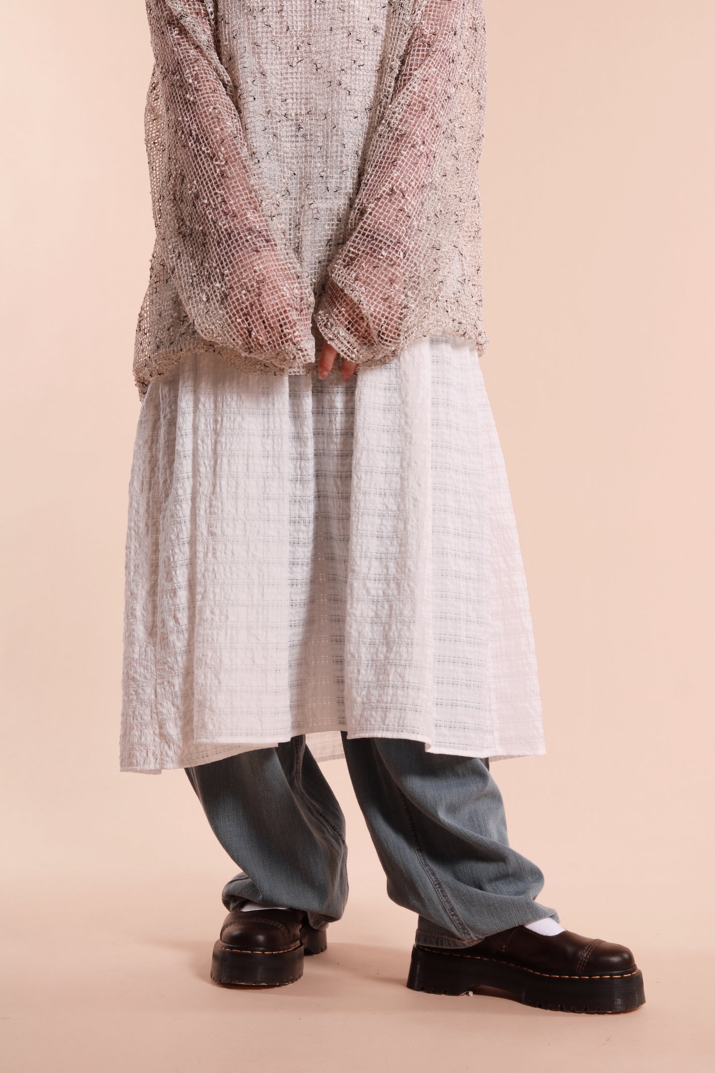 Textured Sleeveless Dress (White)