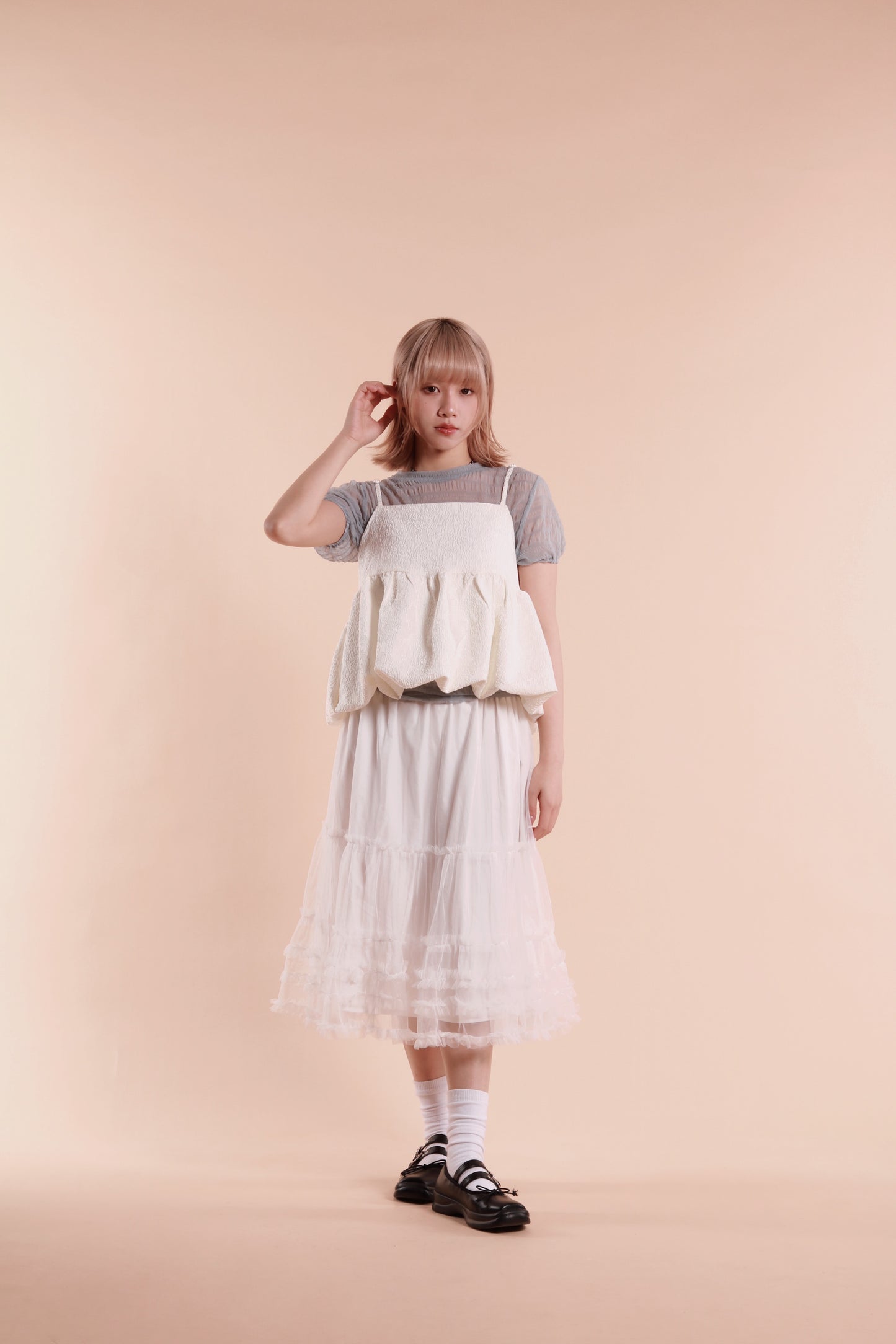 Bubble Pudding Sleeveless Top (White)