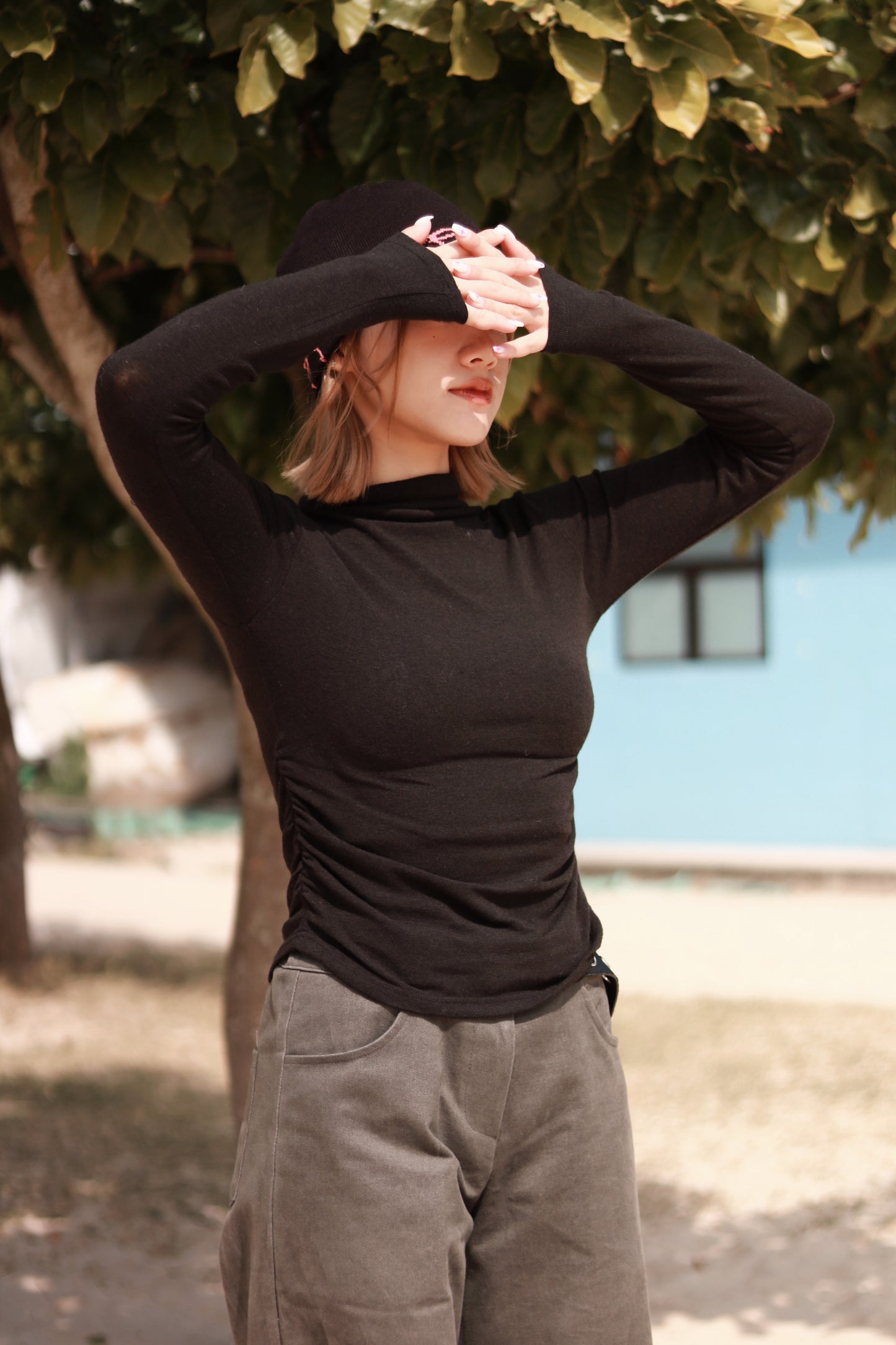 Spring Gathered Top (Black)