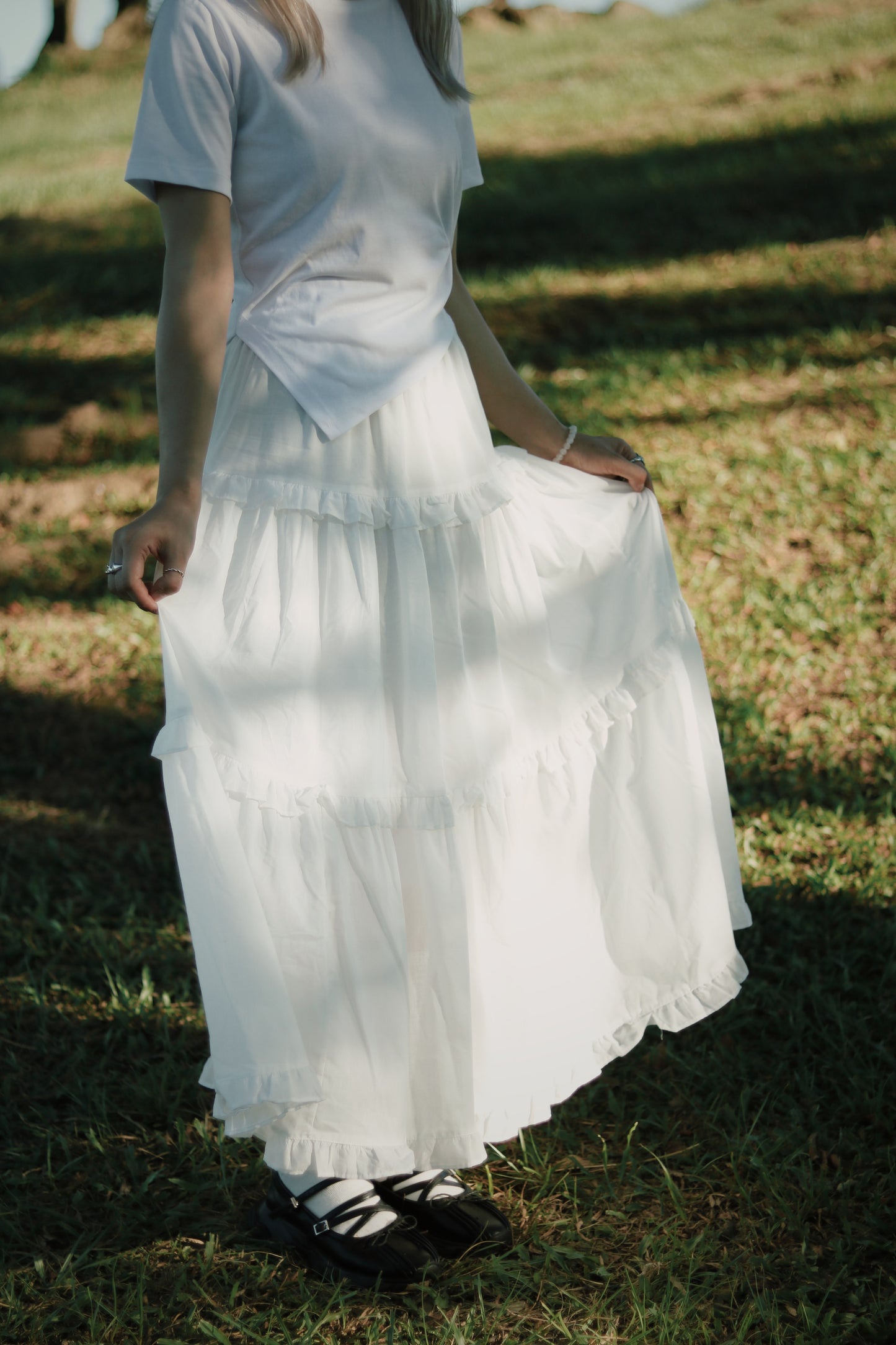 Ruffle Skirt (White)