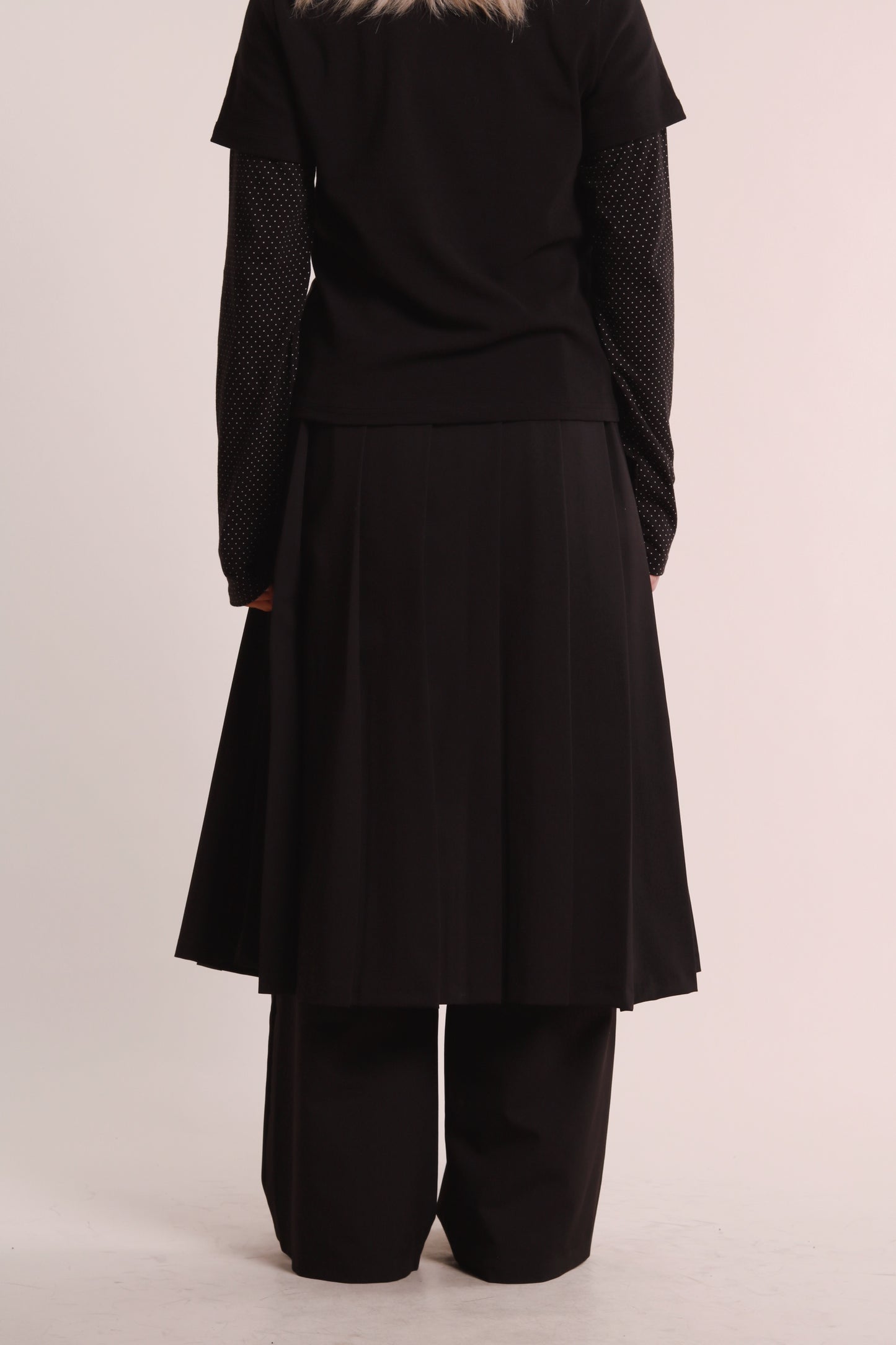Layered Pleat Pants (Black)