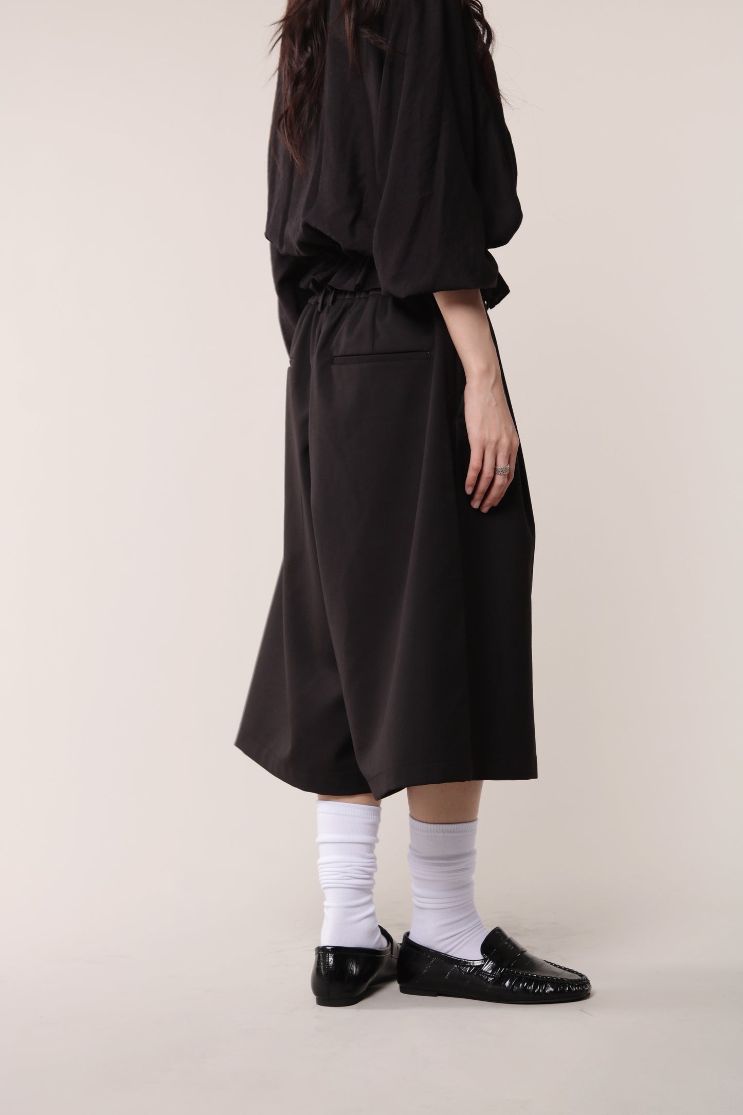 Classic Shorts (Black)