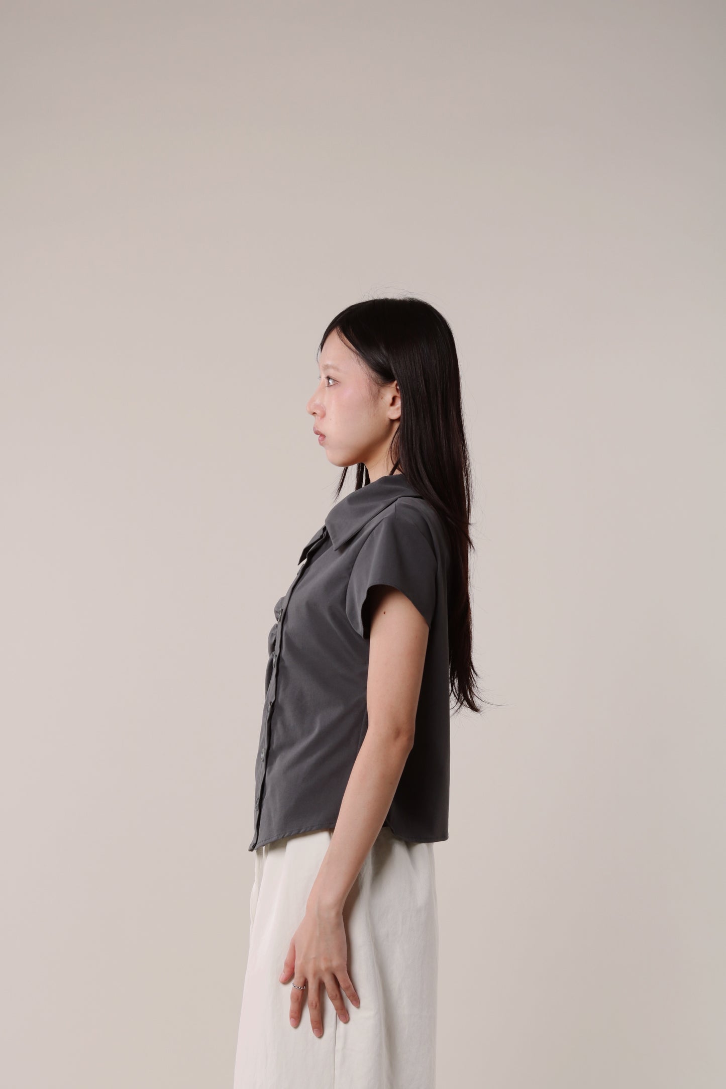 Barry Shirt (Charcoal)