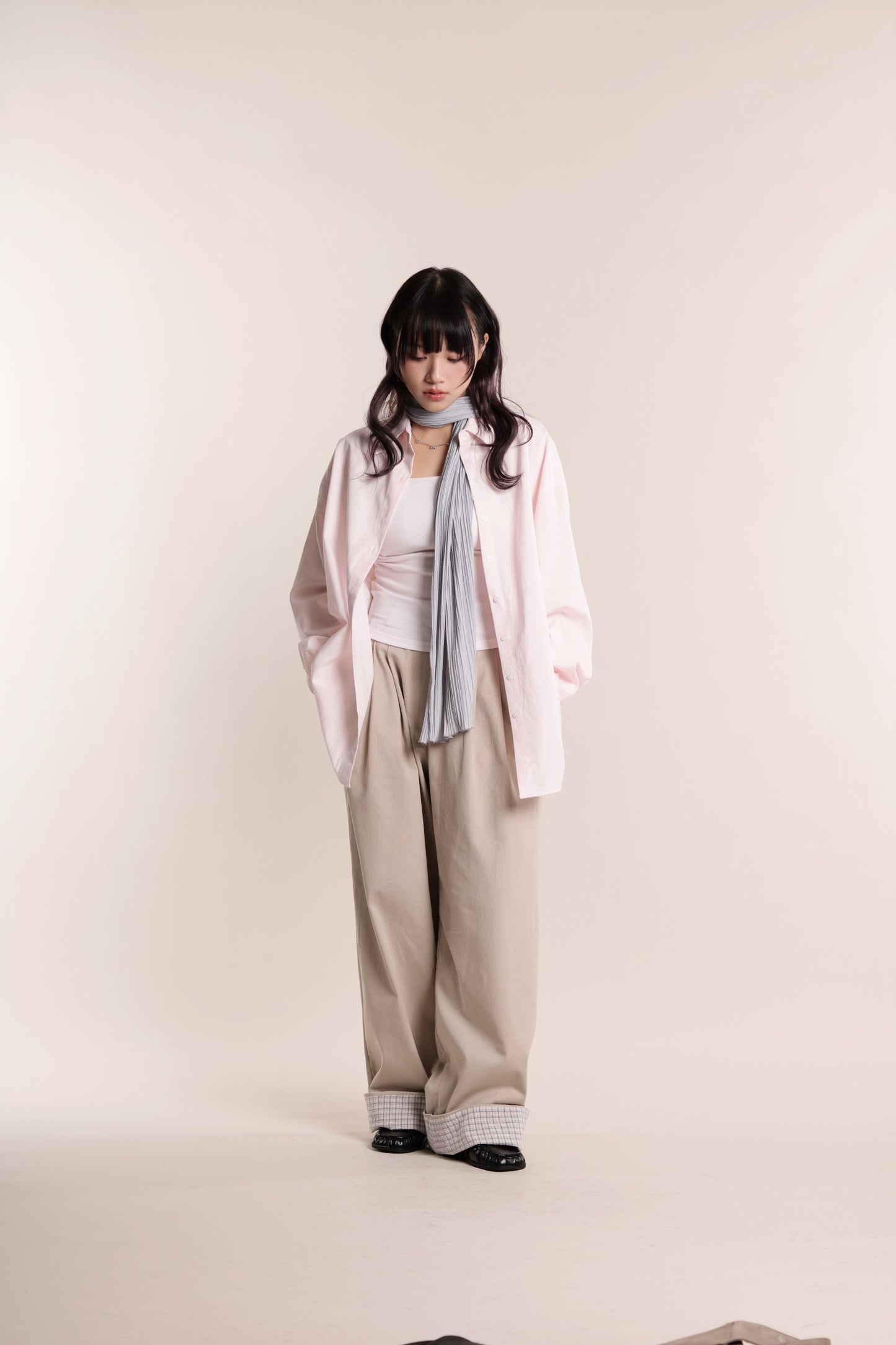 Check Detail Pleated Pants (Beige)