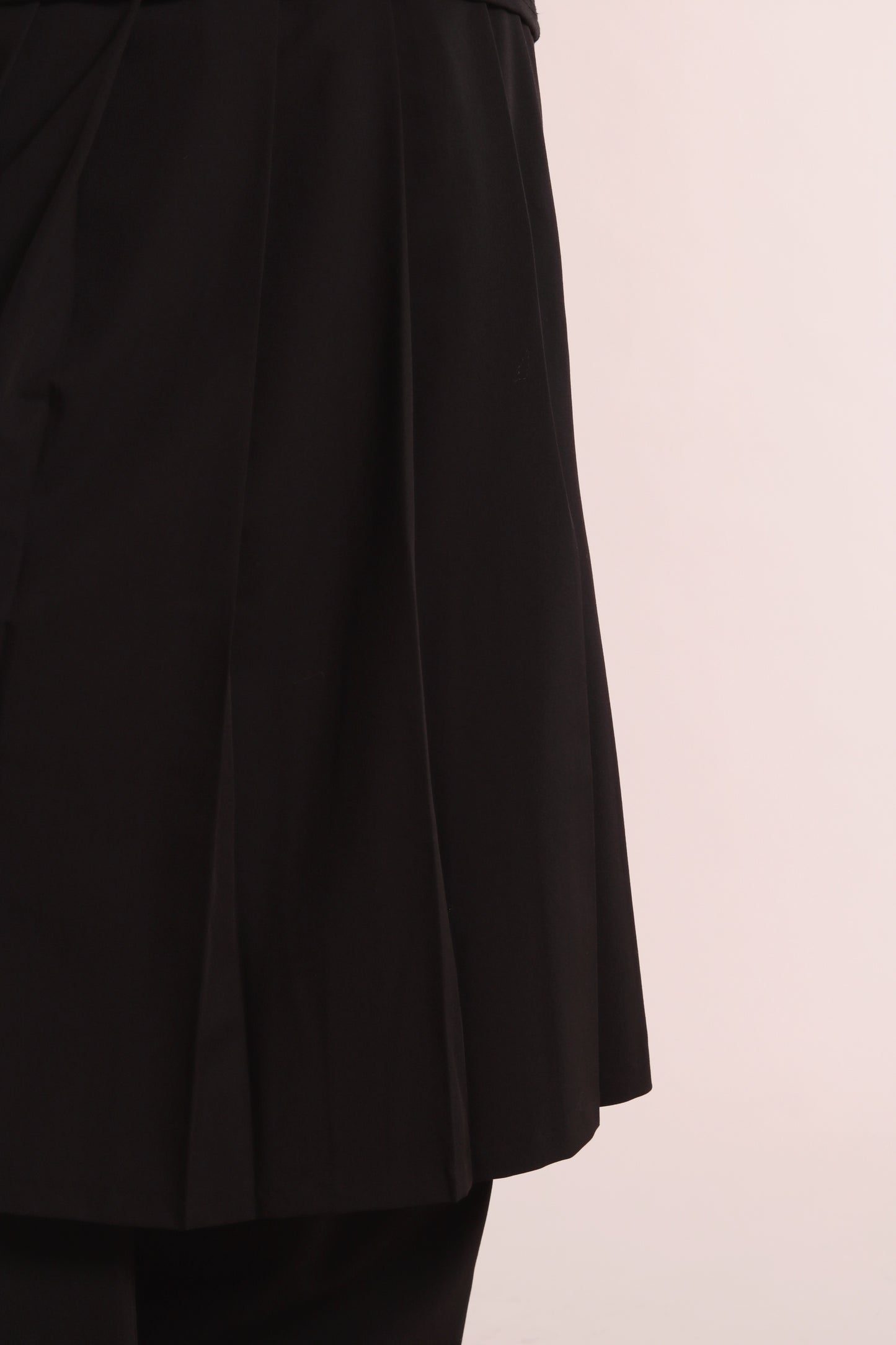 Layered Pleat Pants (Black)