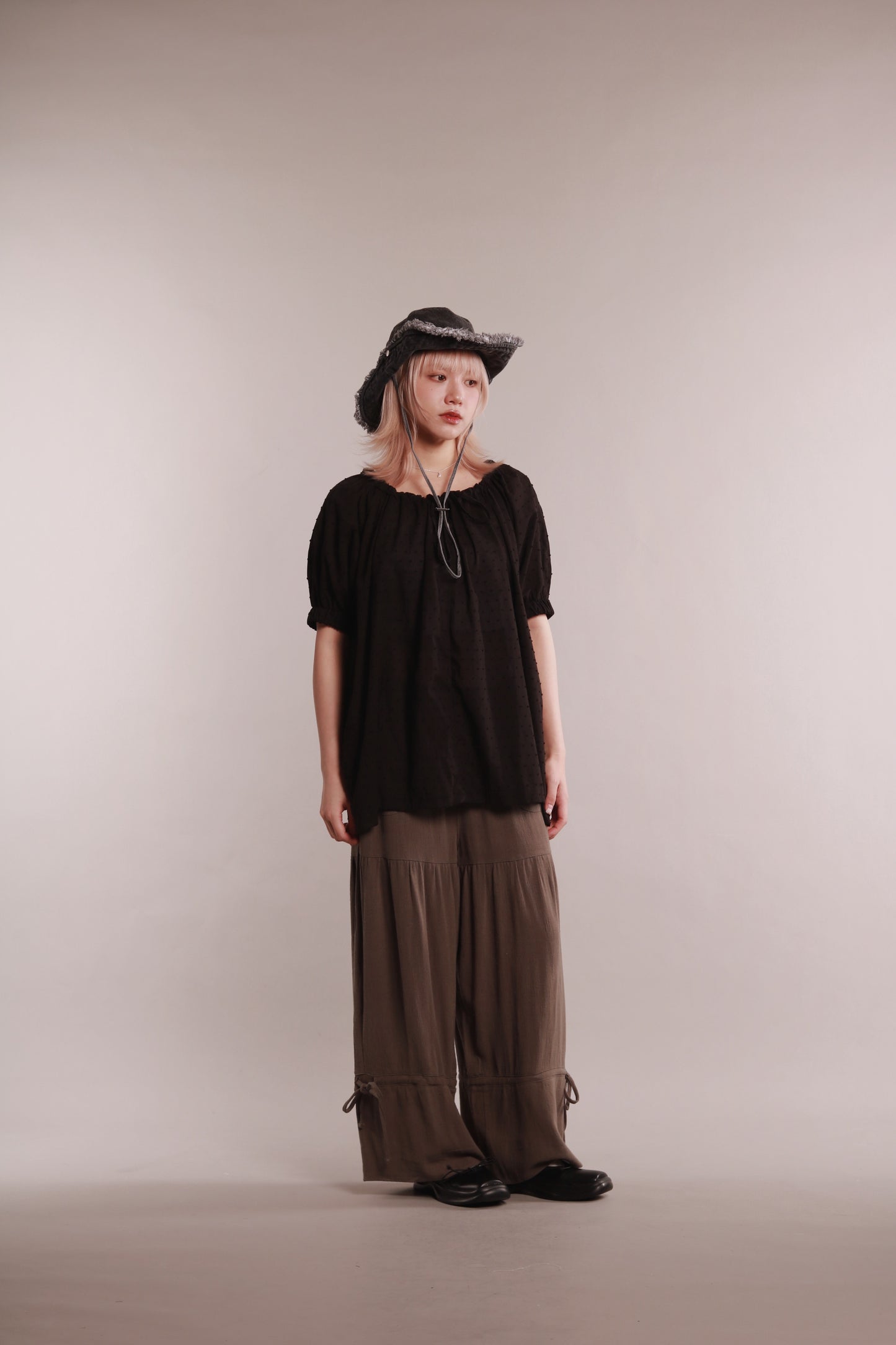 Dot Dot Blouse (Black)