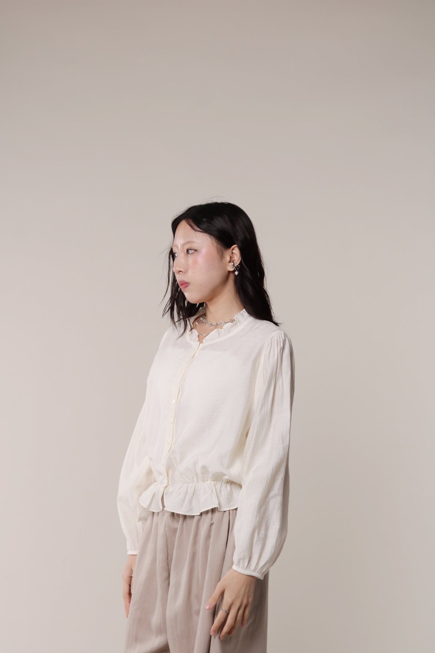Retro Ruffle Shirt (Ivory)