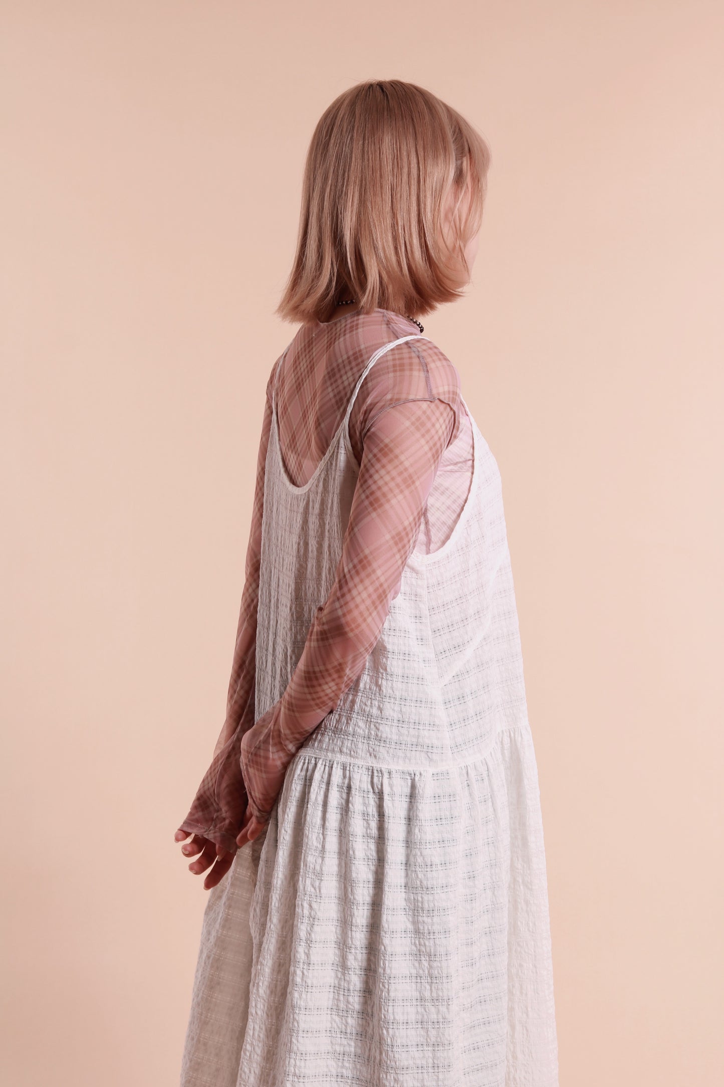 Textured Sleeveless Dress (White)