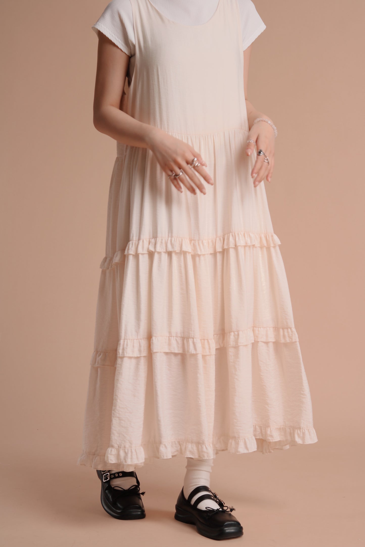 Alva Ruffle Dress (Ivory)