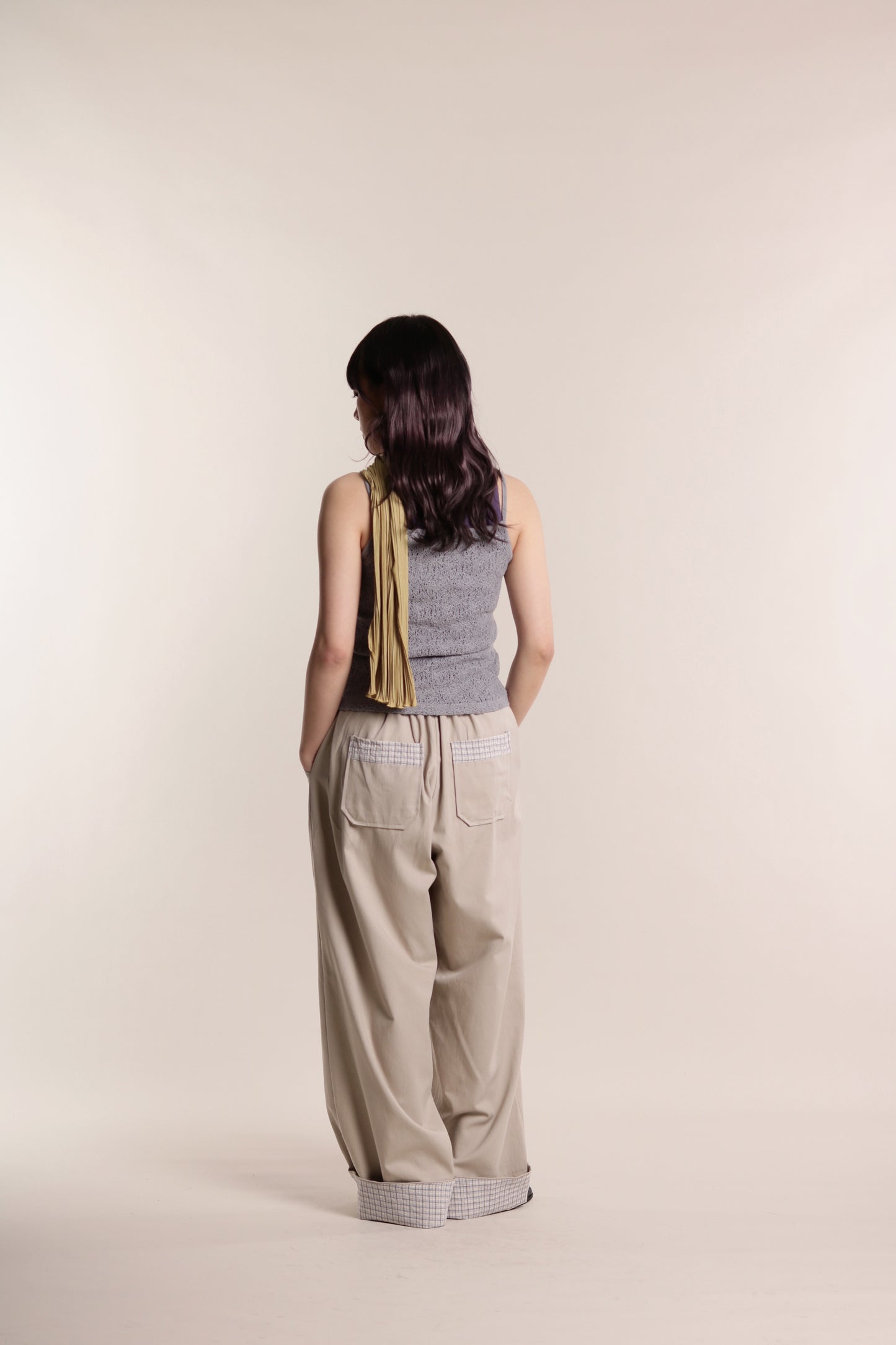 Check Detail Pleated Pants (Beige)