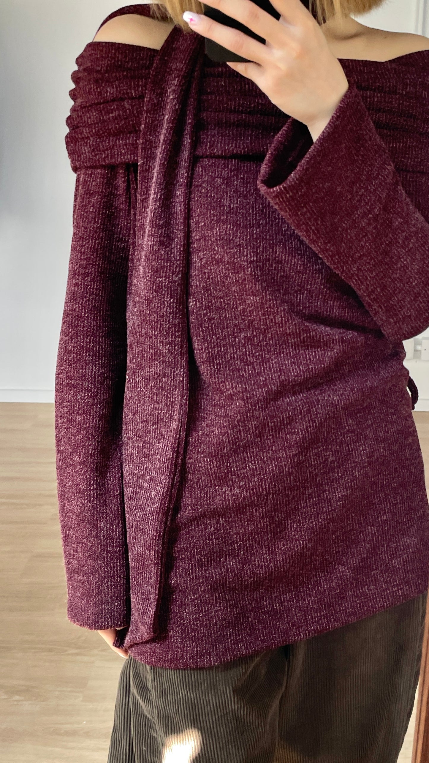 Off Shoulder Knit Top (Red)