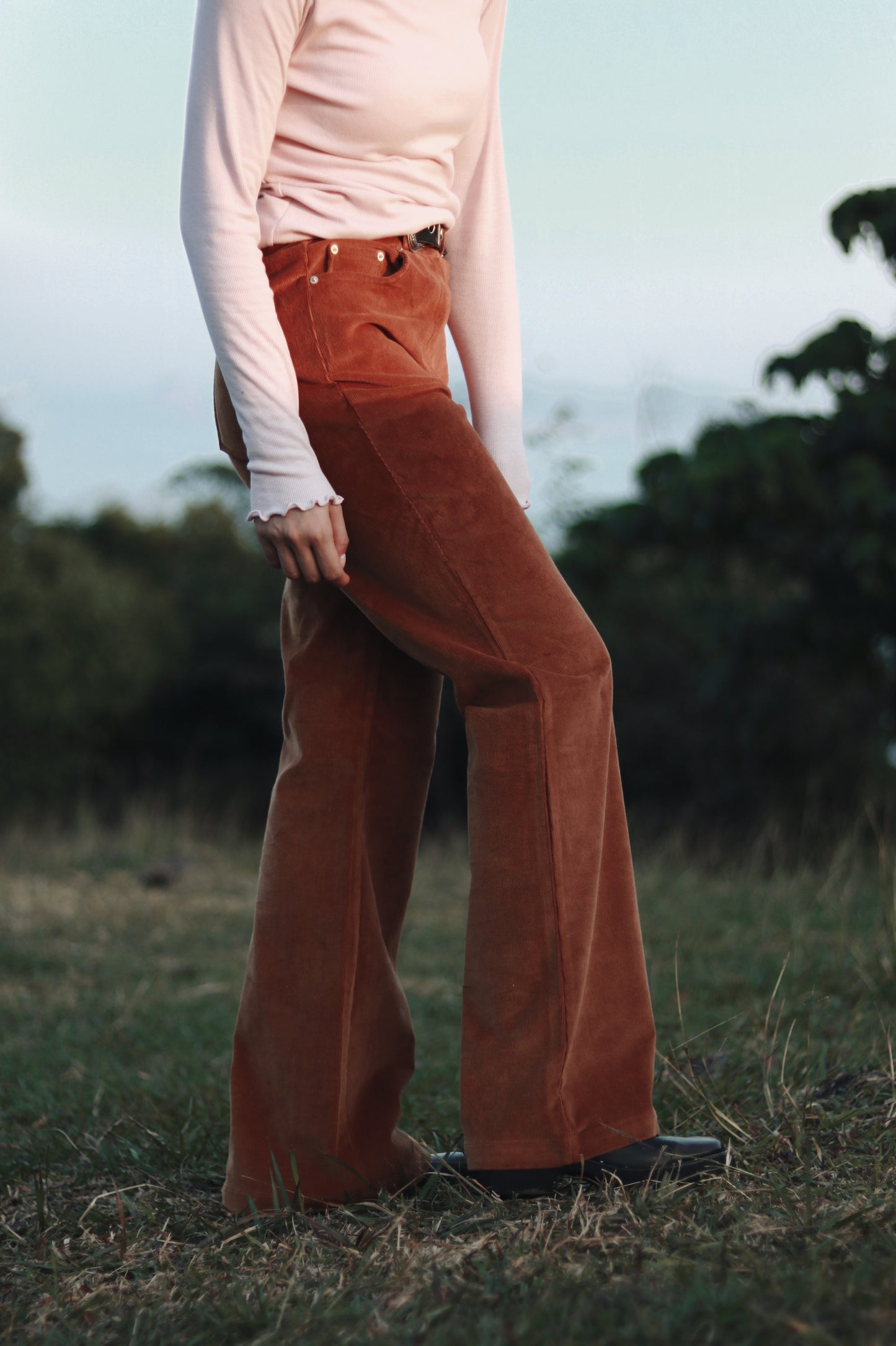 Corduroy Bootcut Pants (Brown)