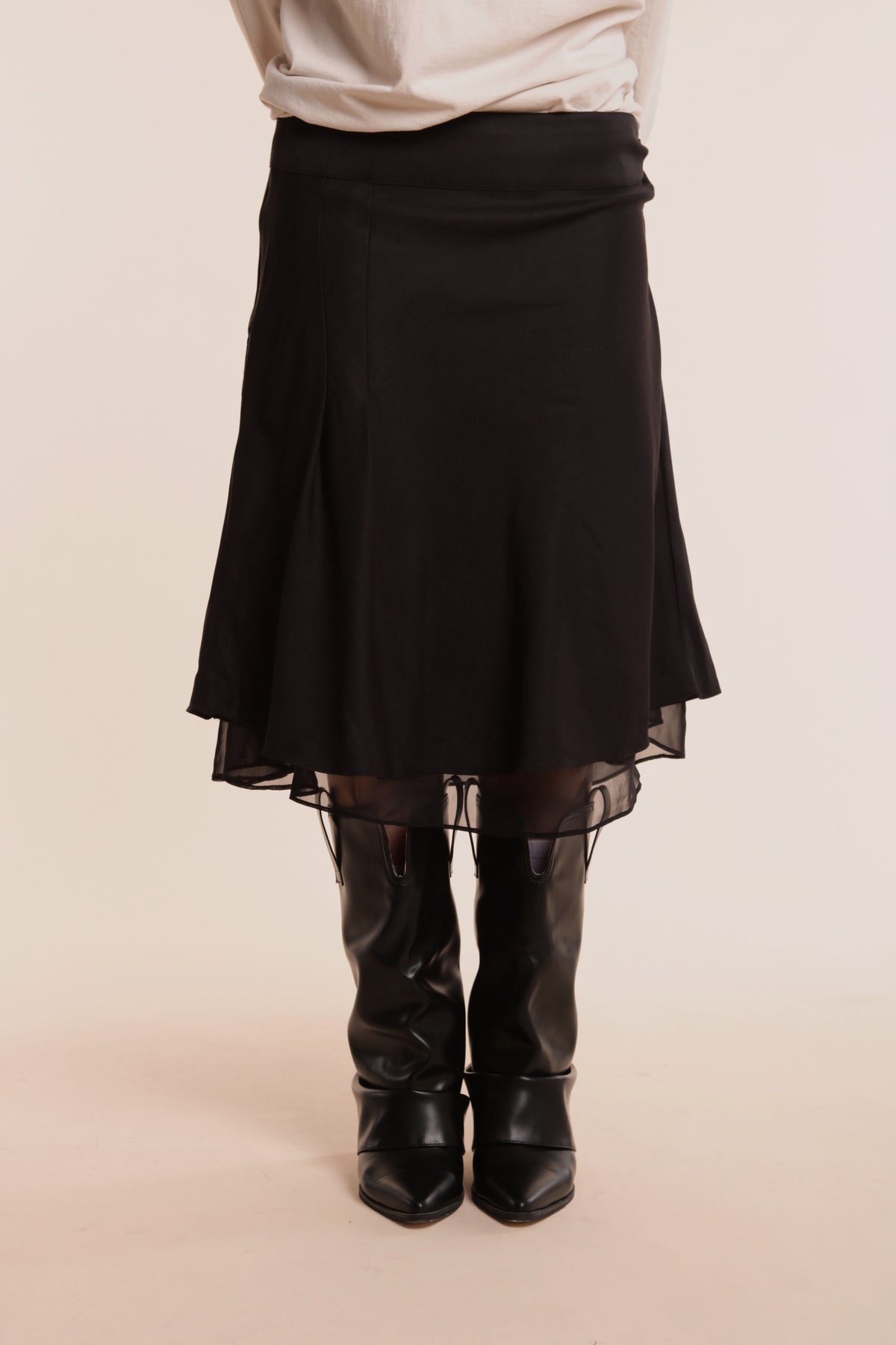 Edgy Skirt (Black)