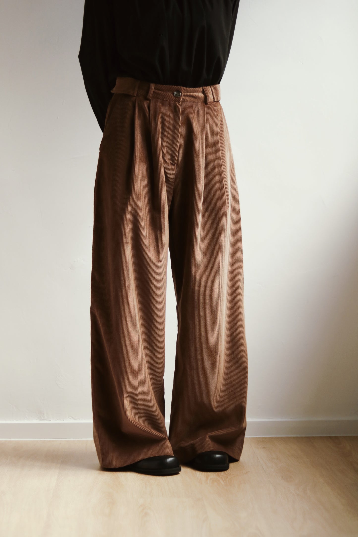 Corduroy Pants (Brown)